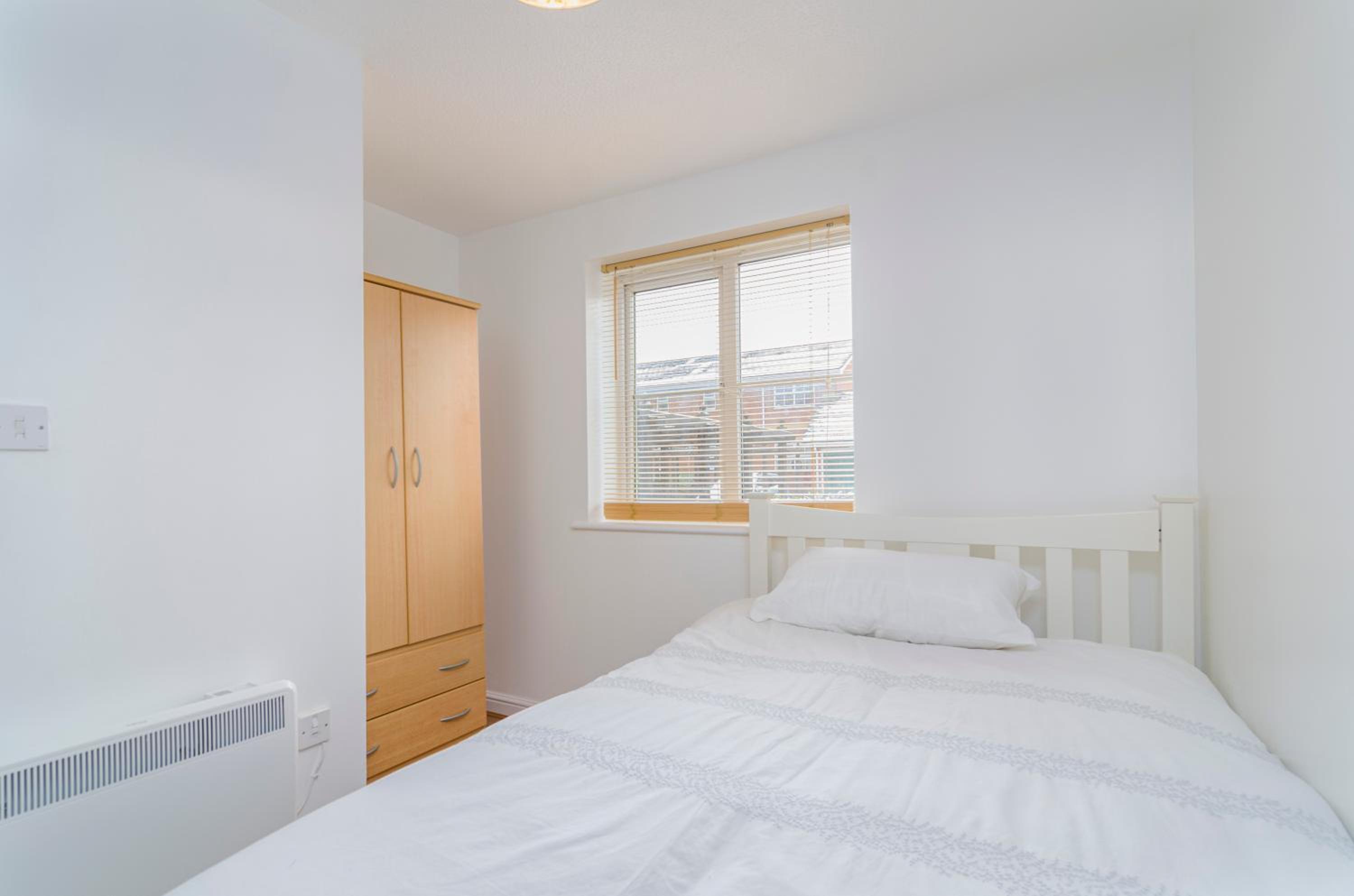 Kentmere Apartment Thamesmead view 5