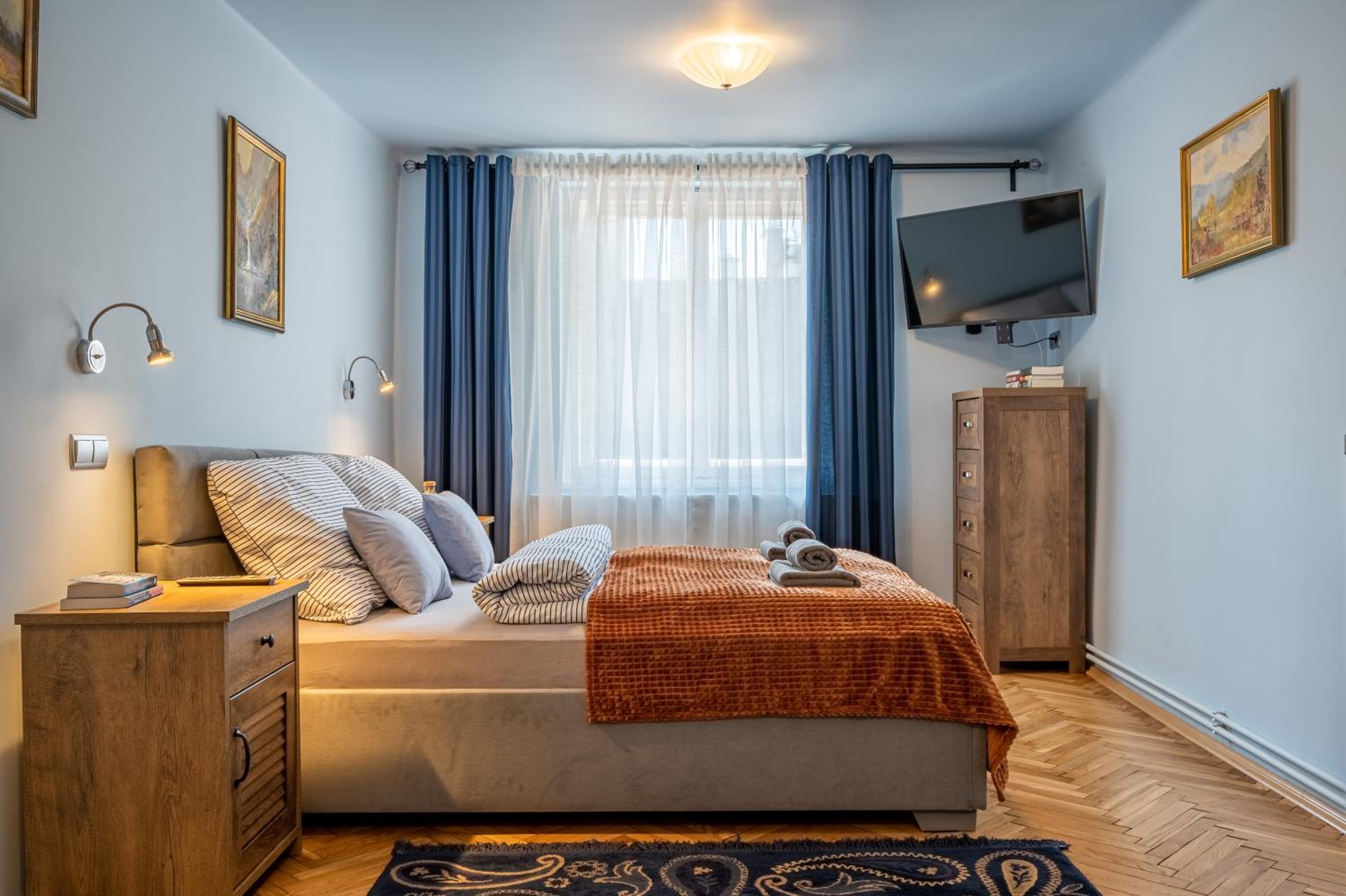 The Angels Apartments Krakow Old Town view 3