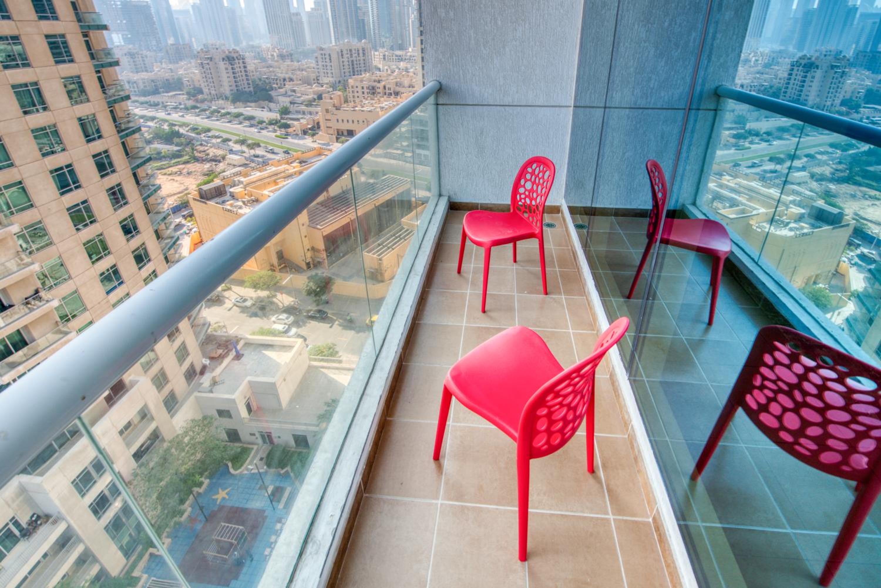 RH- Burj Al Nujoom, Downtown, Cozy Studio near Dubai Mall