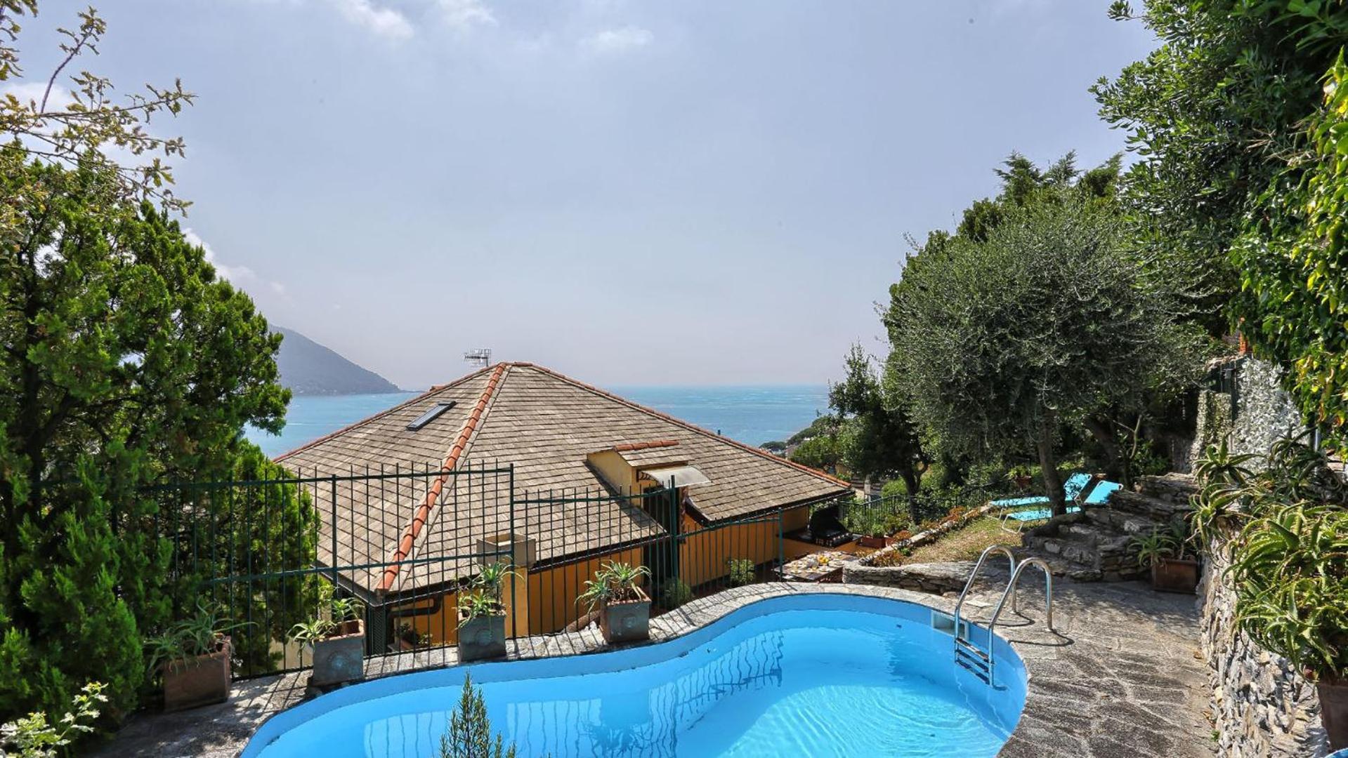 CASA RUE' 6, Emma Villas