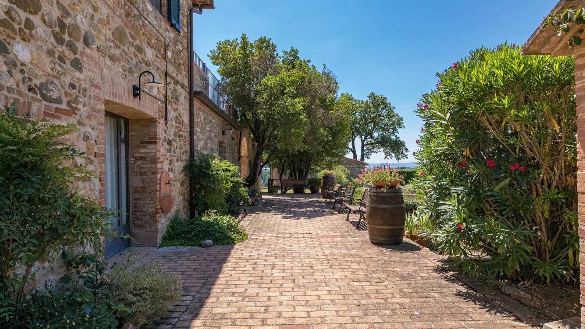 Villa Poggio Bonelli 18