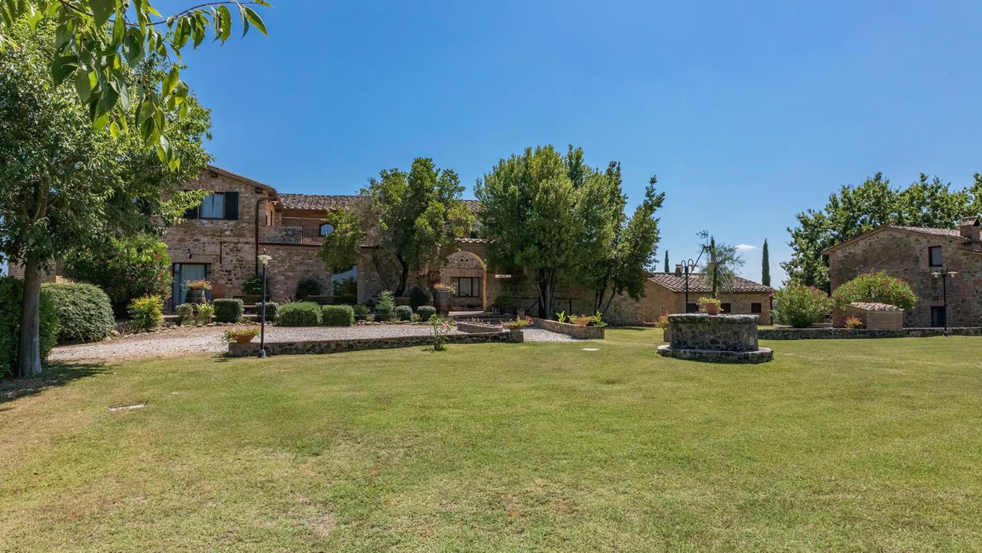 Villa Poggio Bonelli 18 view 5
