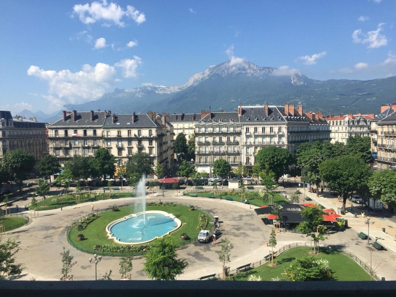 Sublime T2 Victor Hugo hypercentre Grenoble view 5