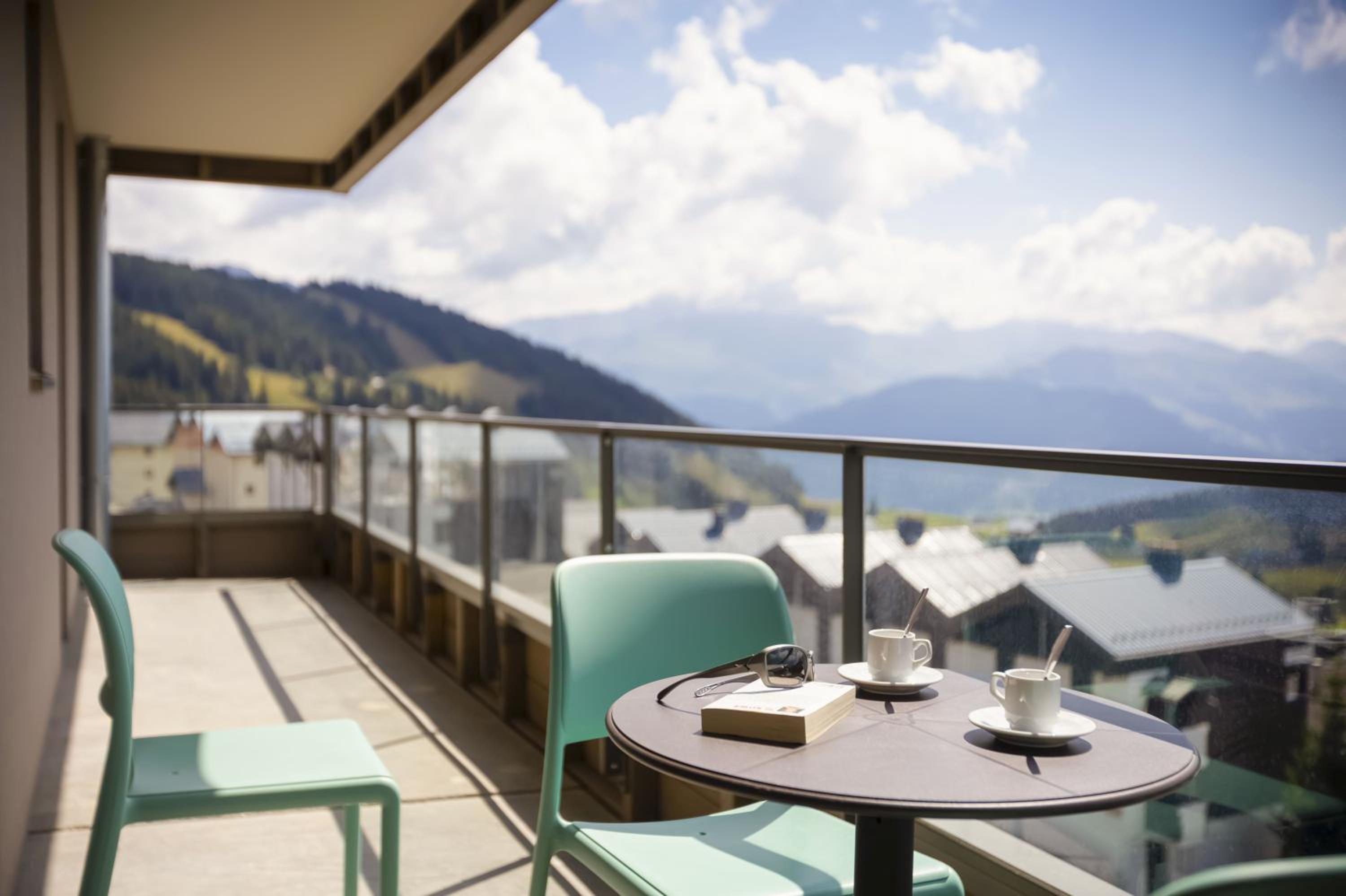 balcony