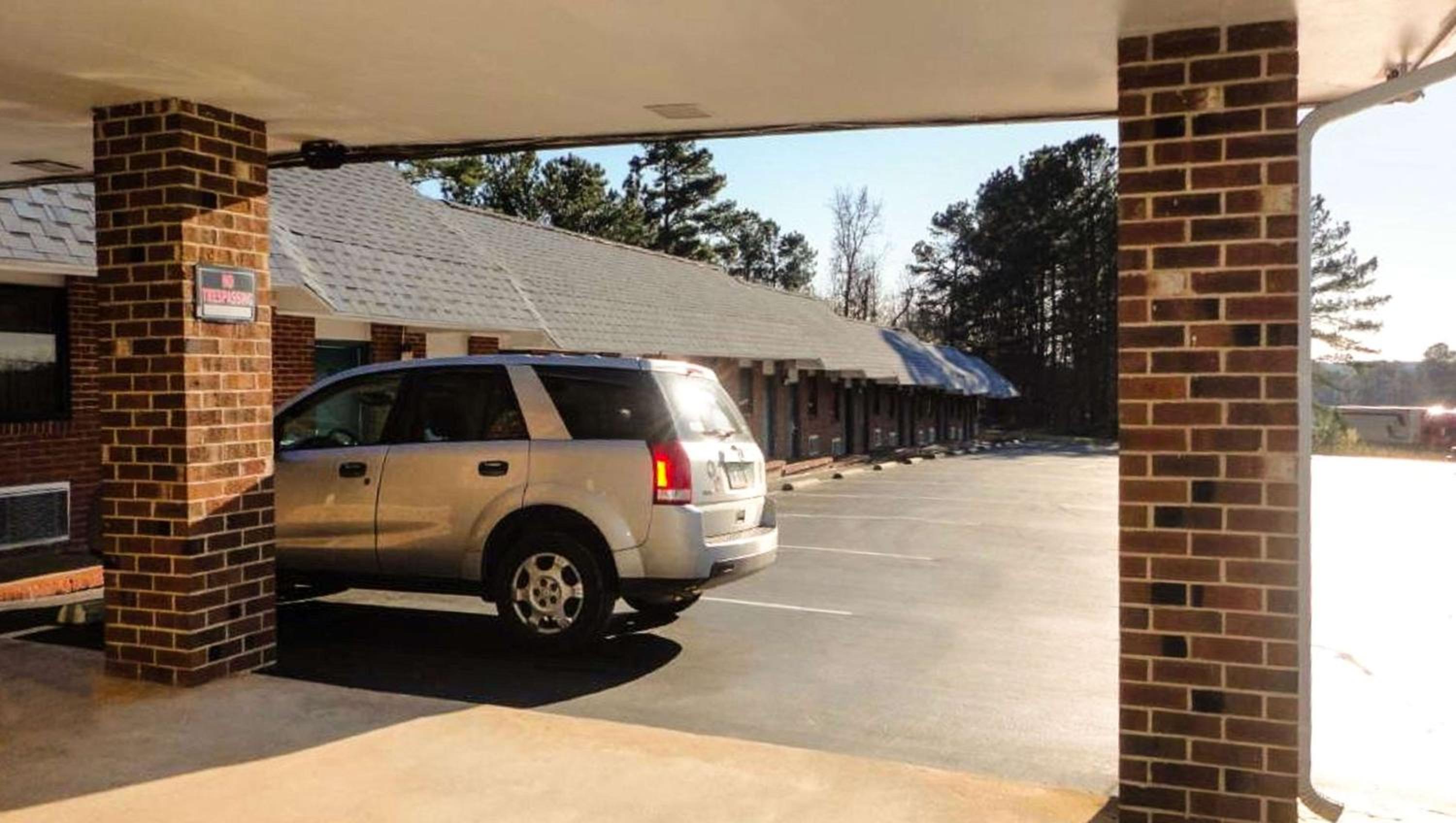 Budget Inn Franklinton - Property Image 3