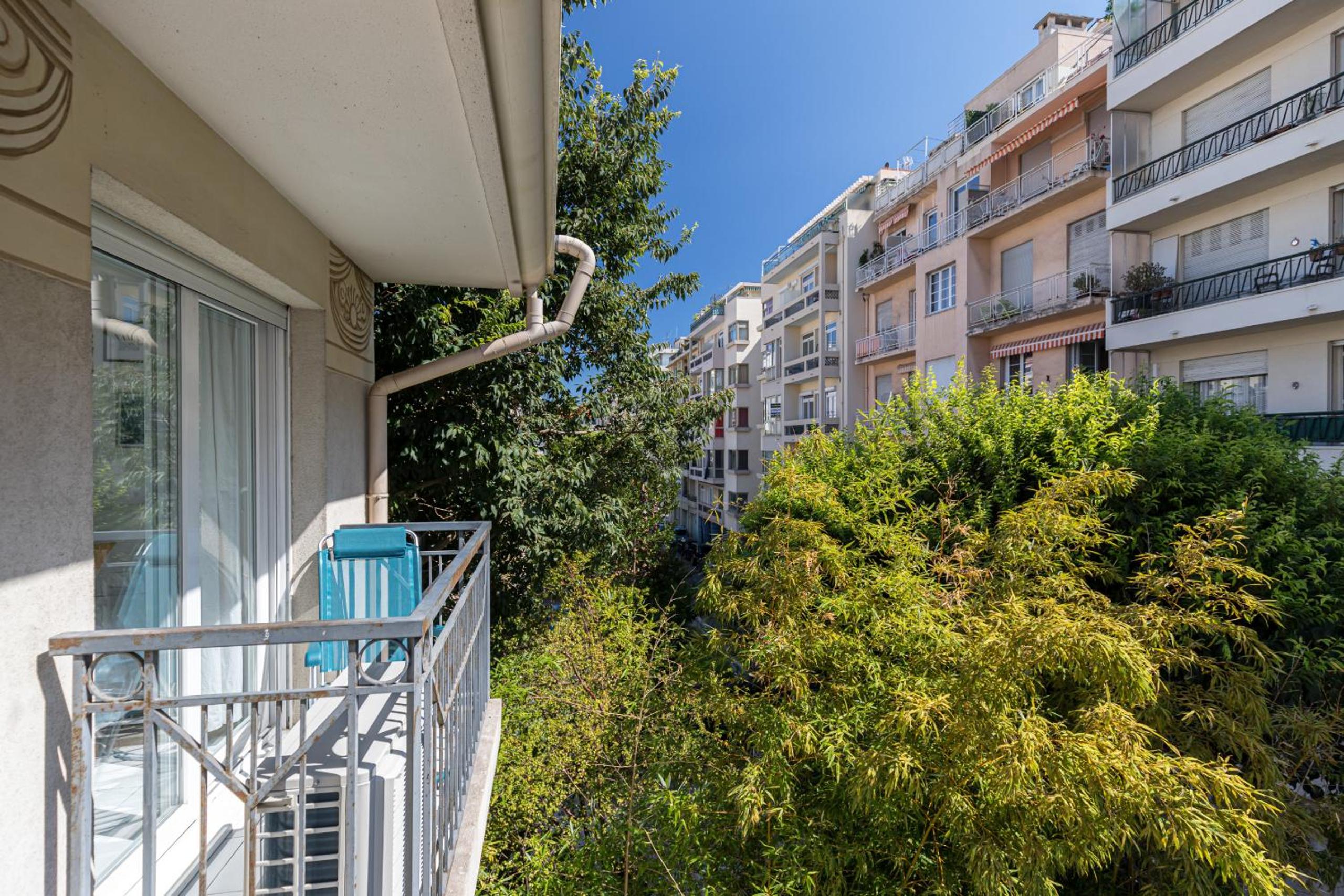 Comfortable 1 Bdr Downtown - AC & Parking photo 5