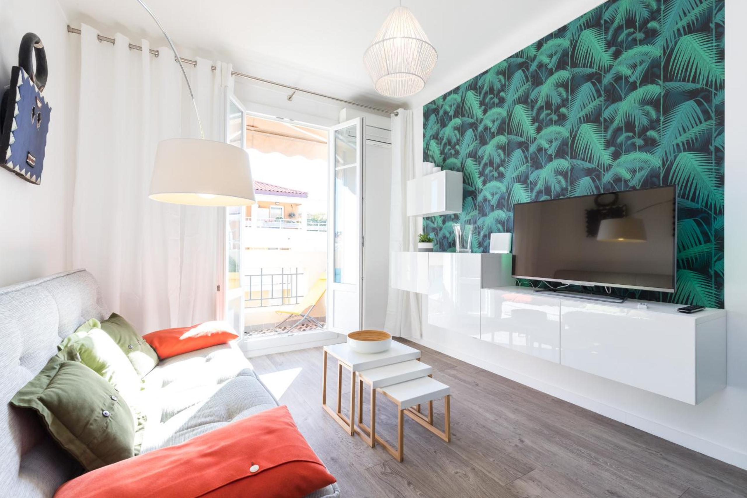 Cosy 1 Bdr near Garibaldi Square - Top Floor & AC photo 1