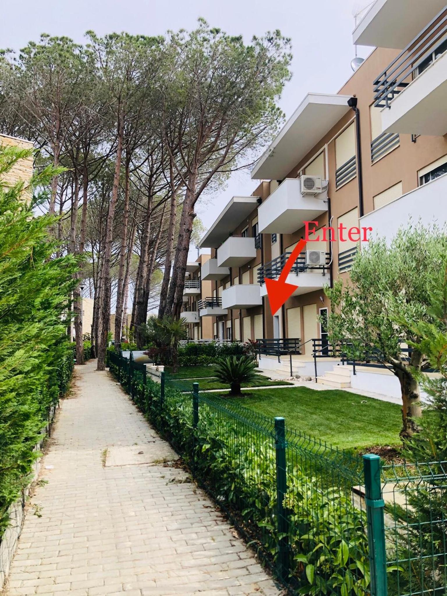 Hanah Apartment - Gjiri Lalzit Lura 3