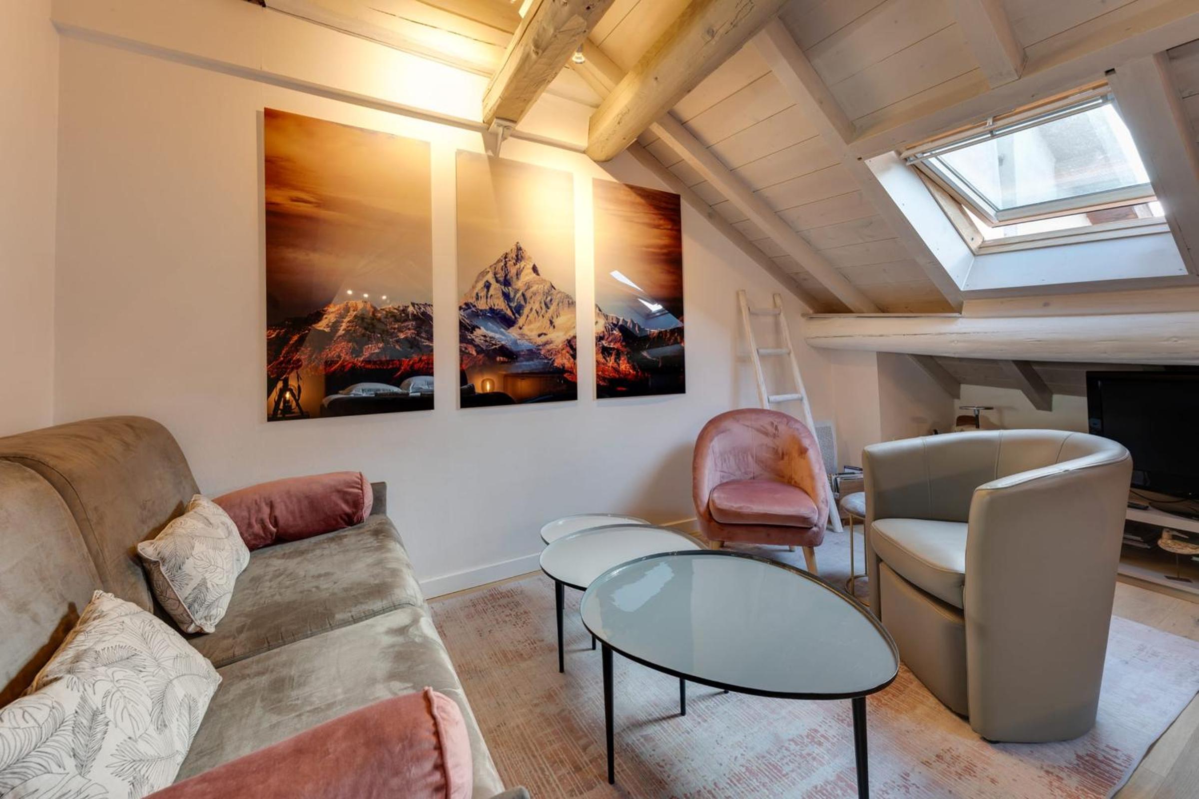The Attic - Ideally located in the old town view 4