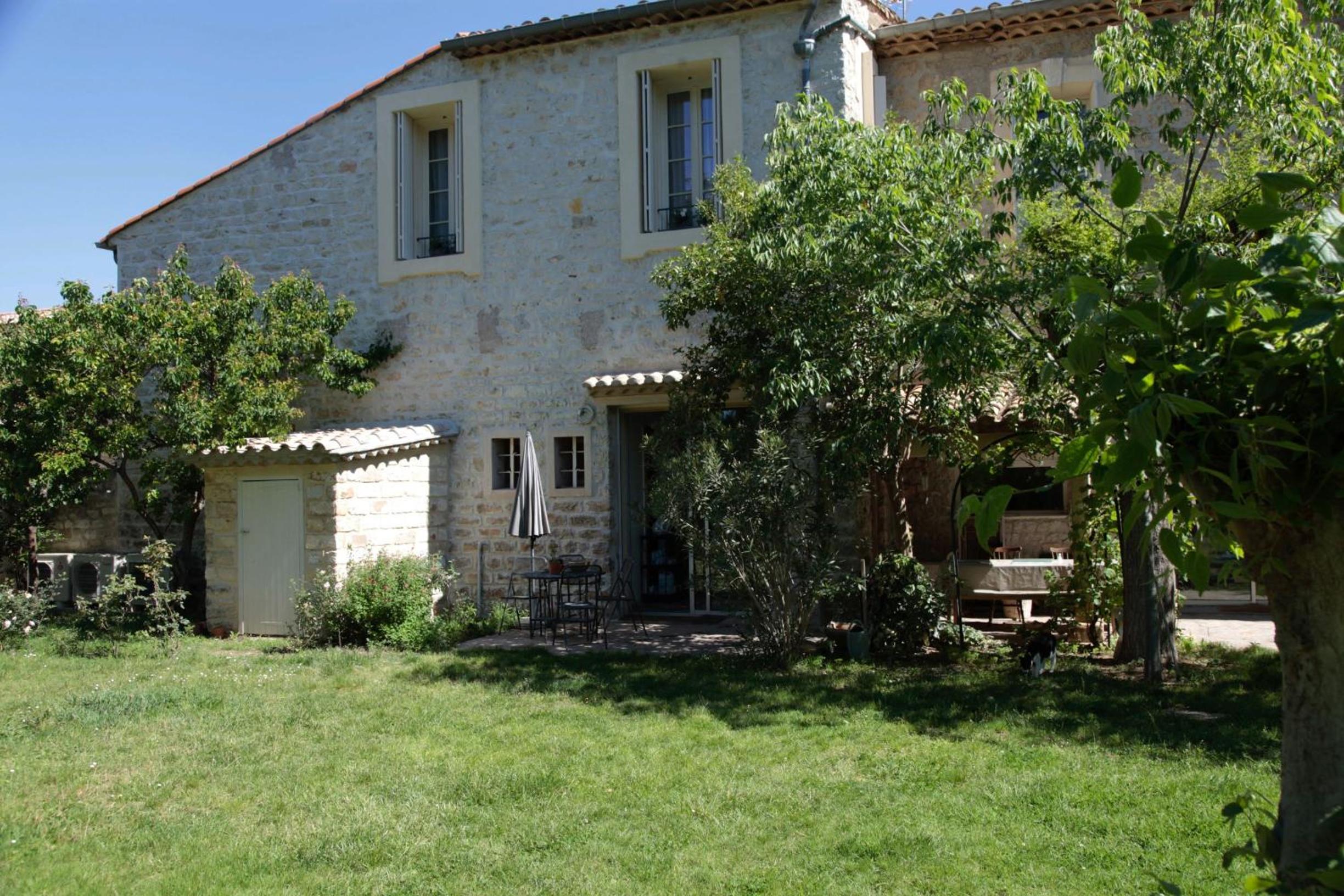 Le Clos du Théron, chambre d'hôte