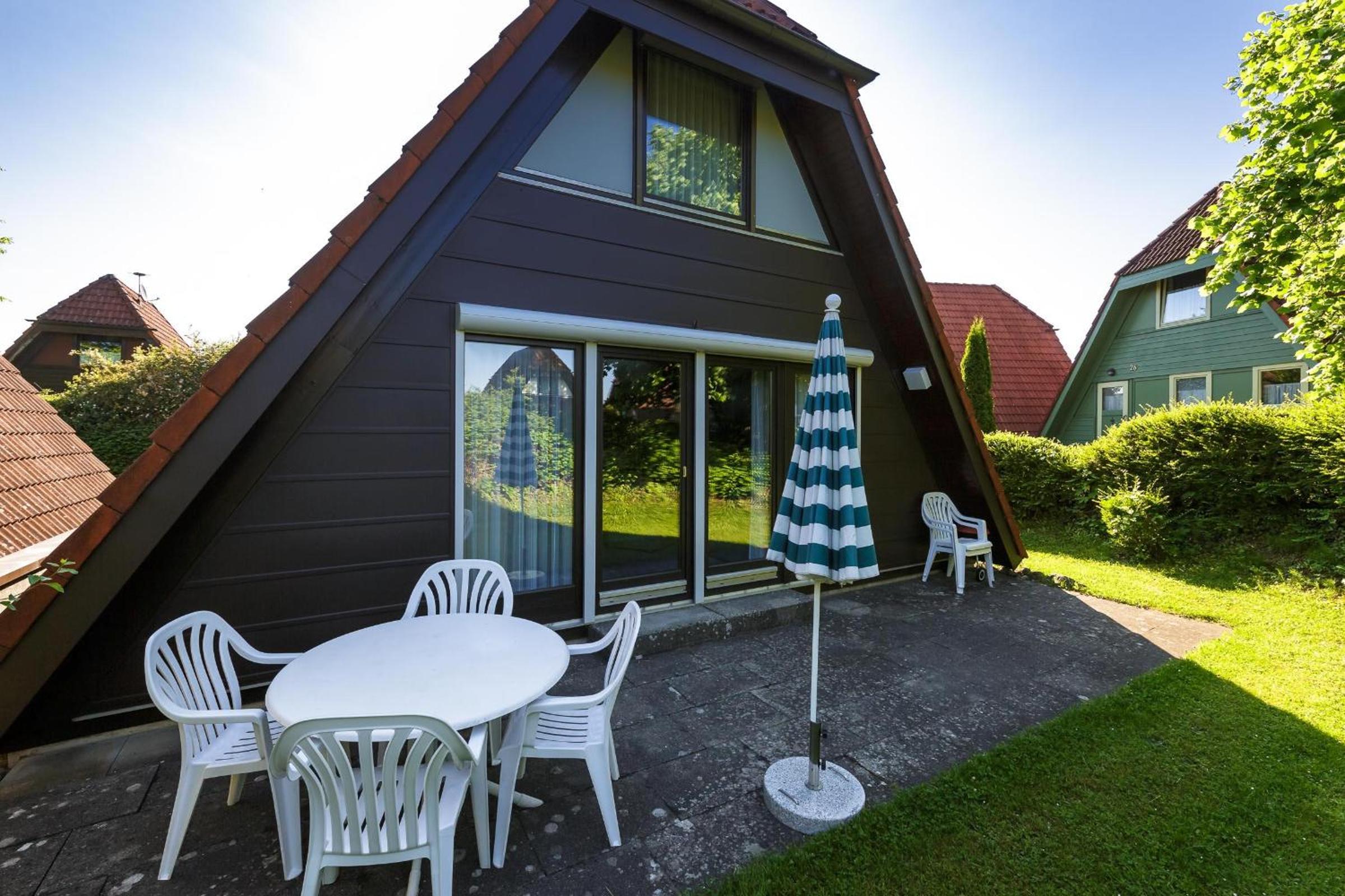 Ferienwohnpark Immenstaad am Bodensee Nurdachhaus Typ 8 NDT 032