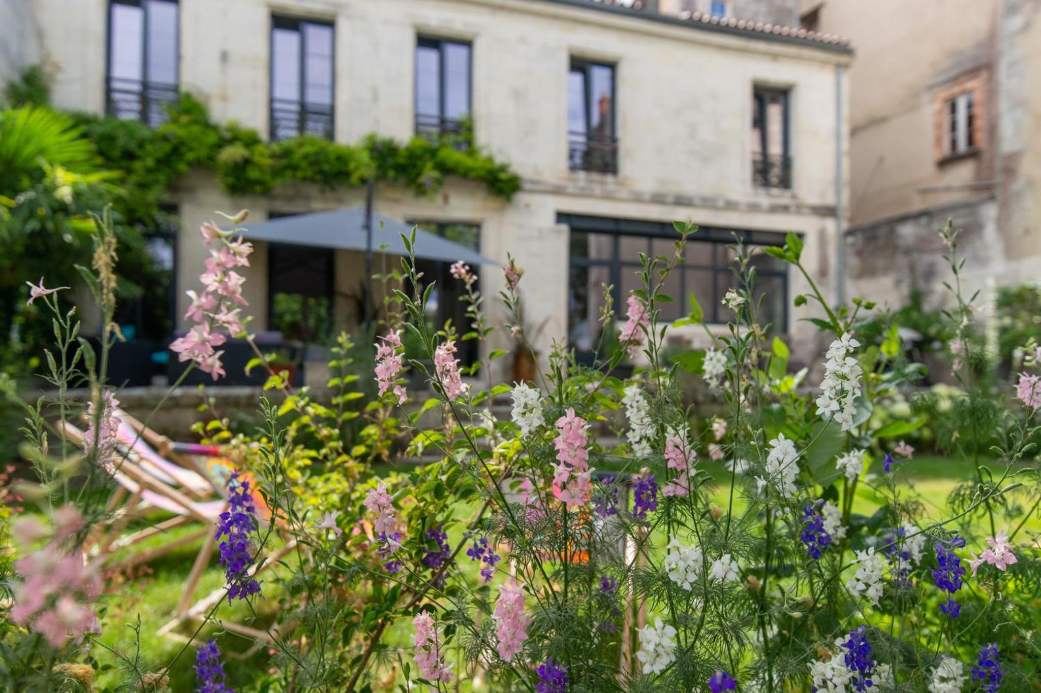 Escale Rochelaise B&B, SPA bain nordique et sauna tonneau view 2