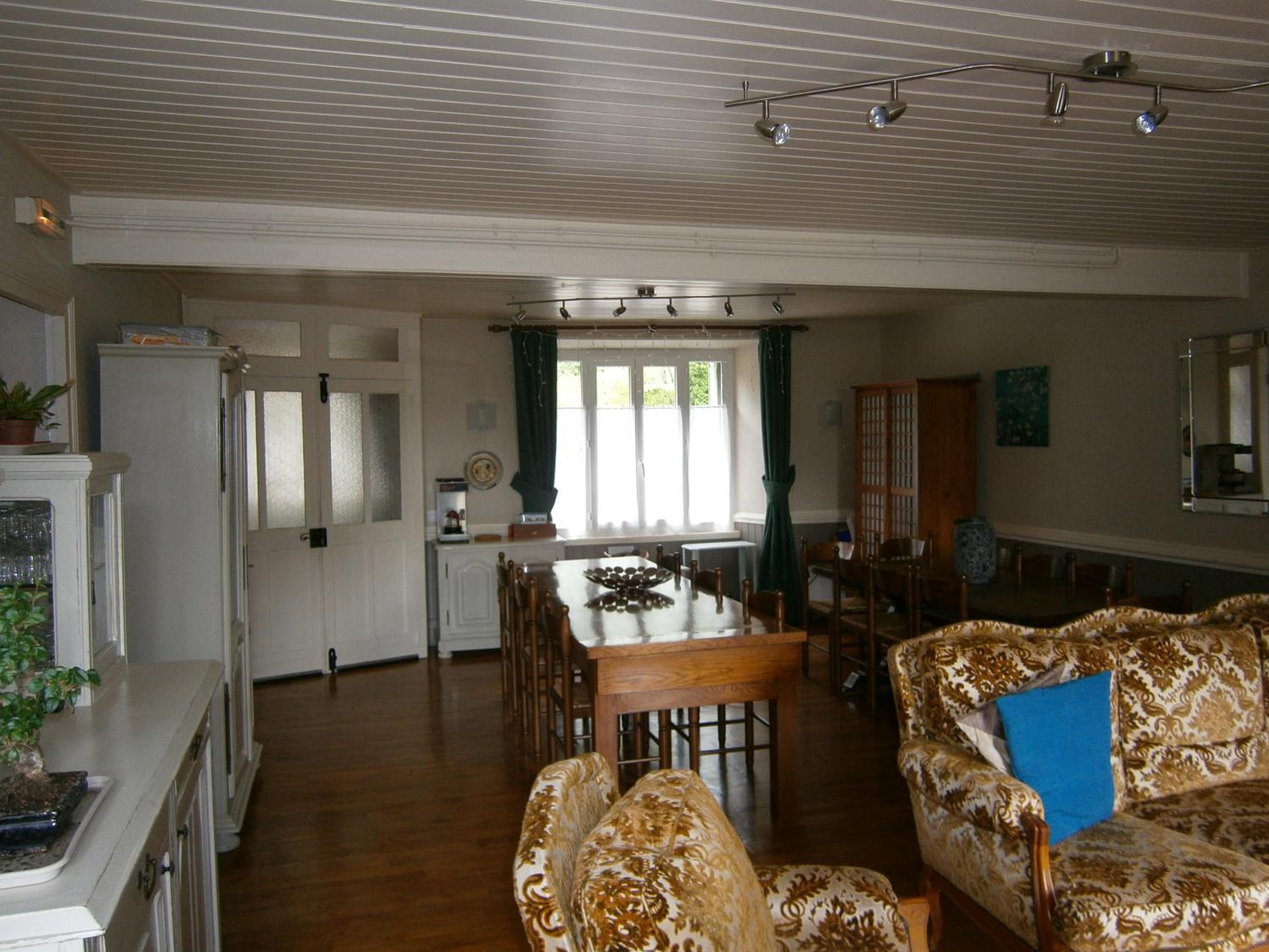 Photo 34