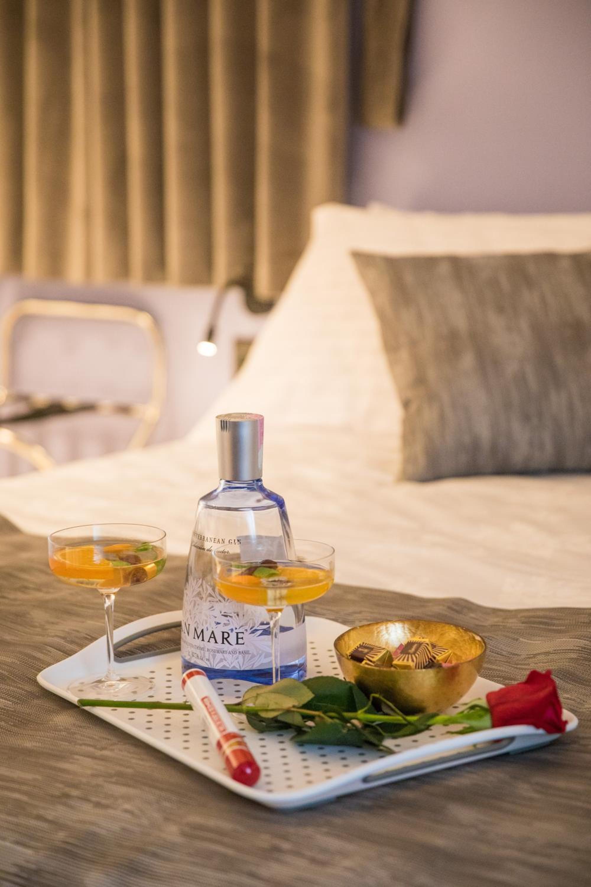 Luxury Apartment Edi