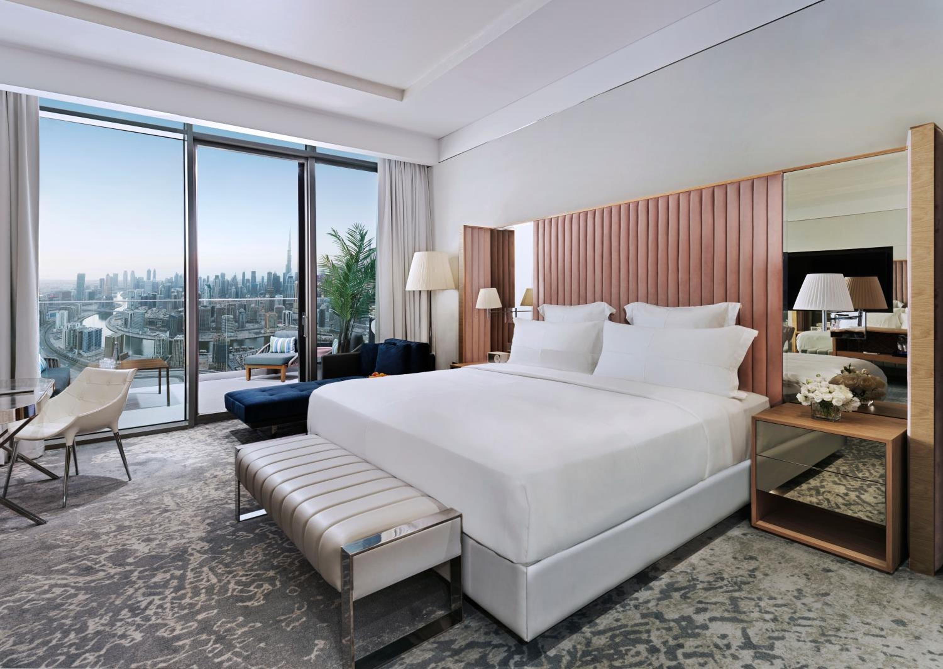 SLS Dubai Hotel & Residences 11