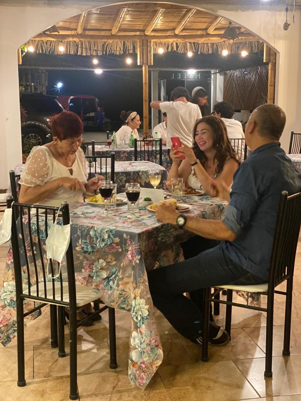 restaurant
