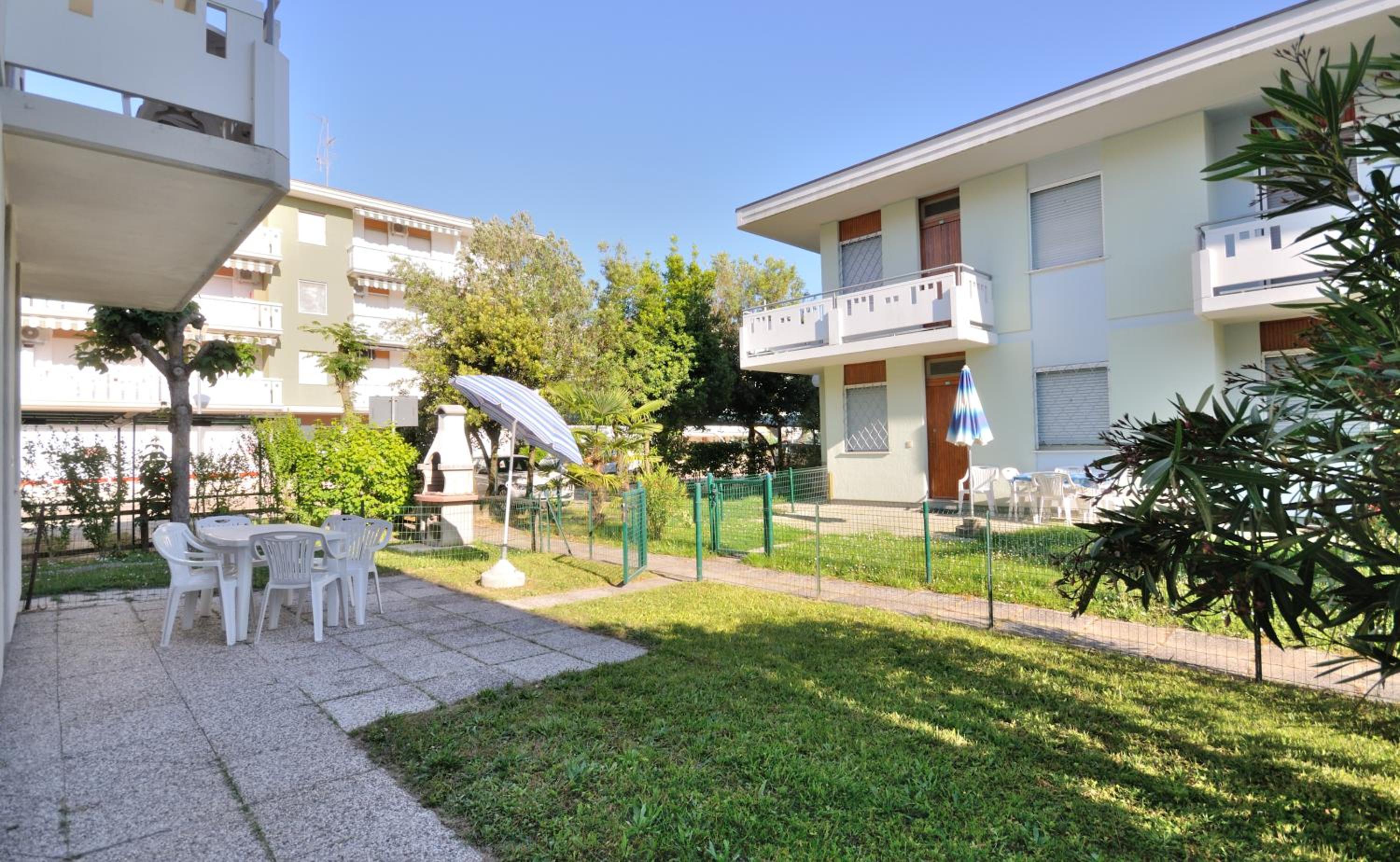 Villaggio Diana view 4