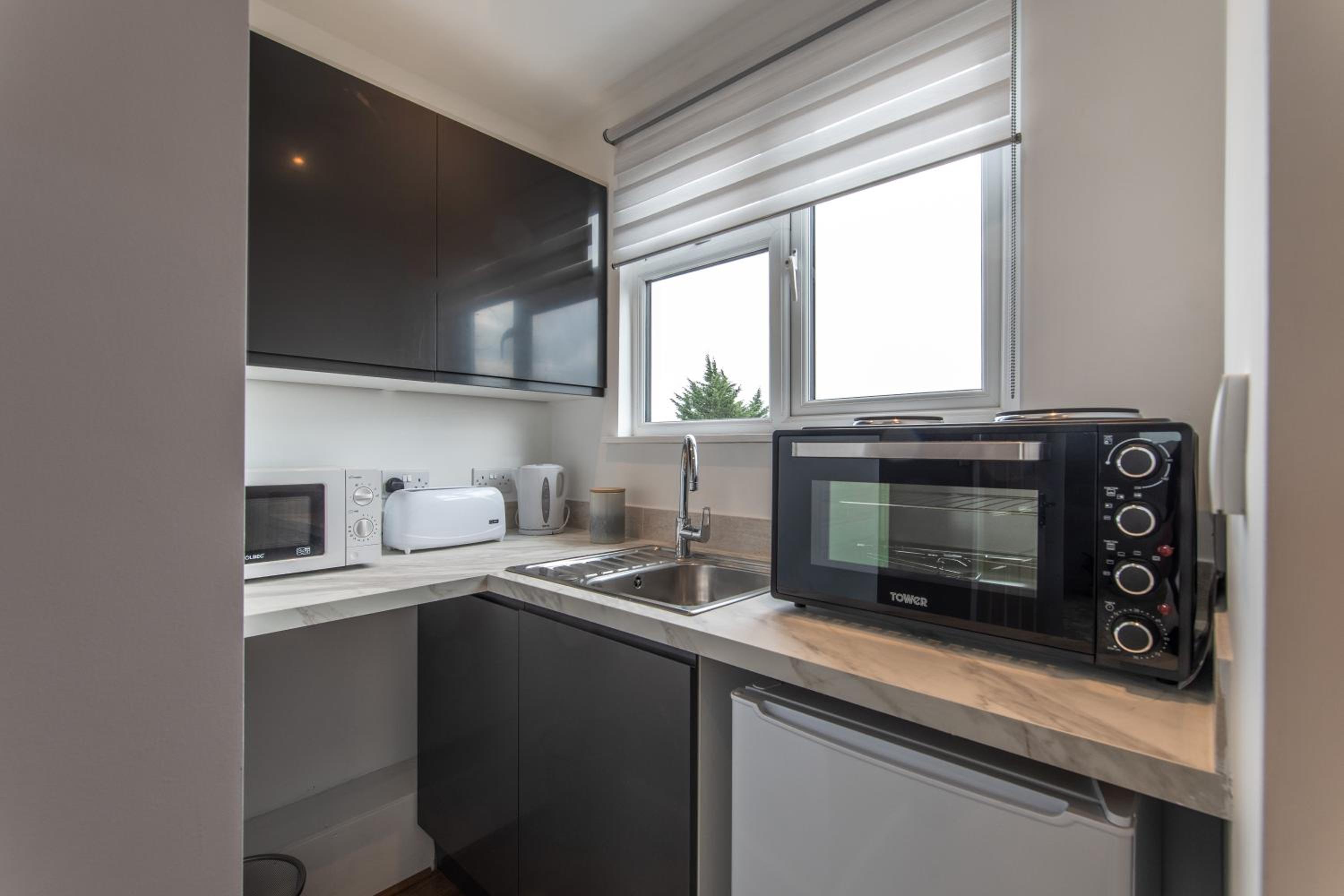 Super cosy self-catering studio flat