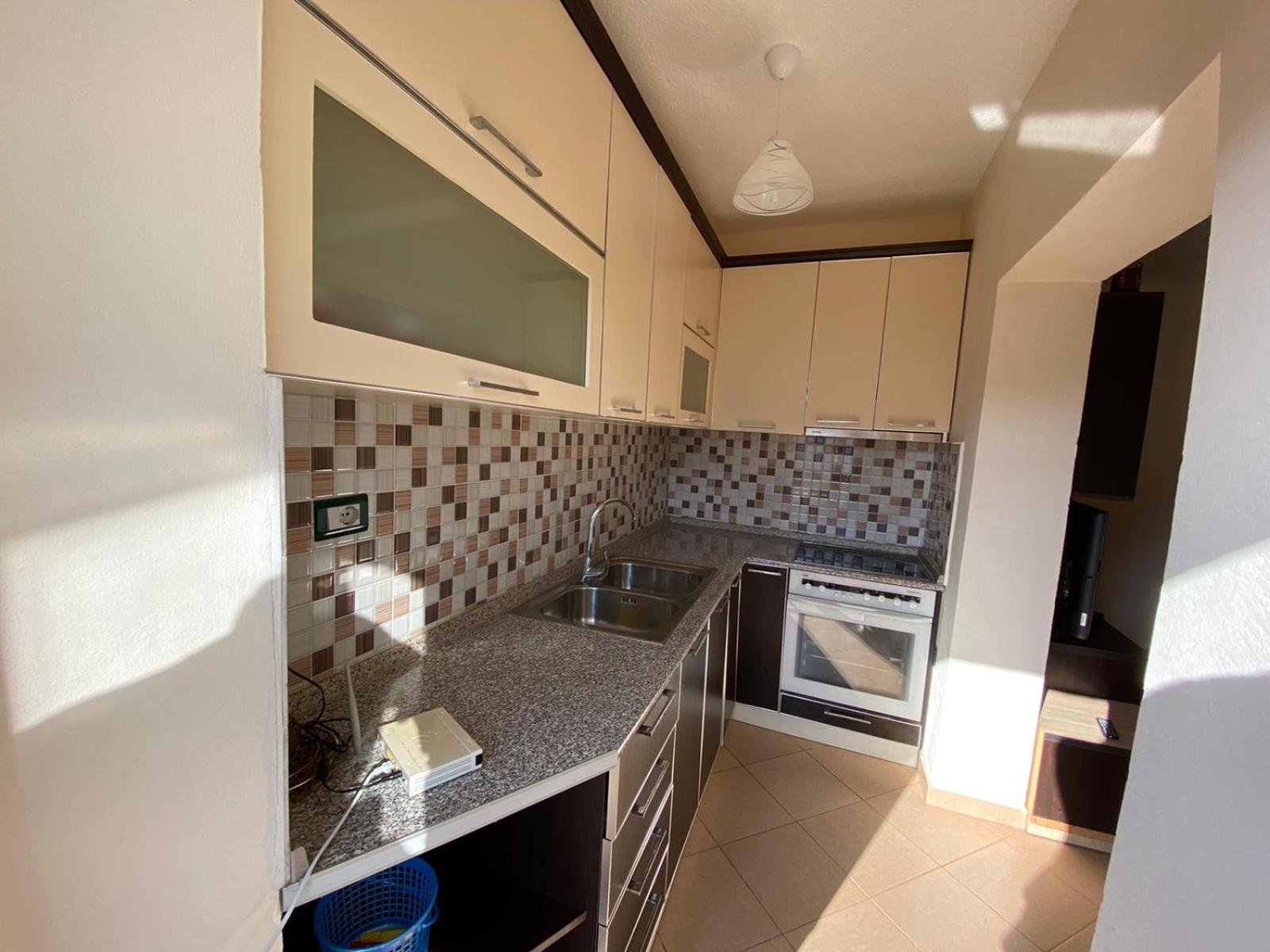 88 Apartment Himare