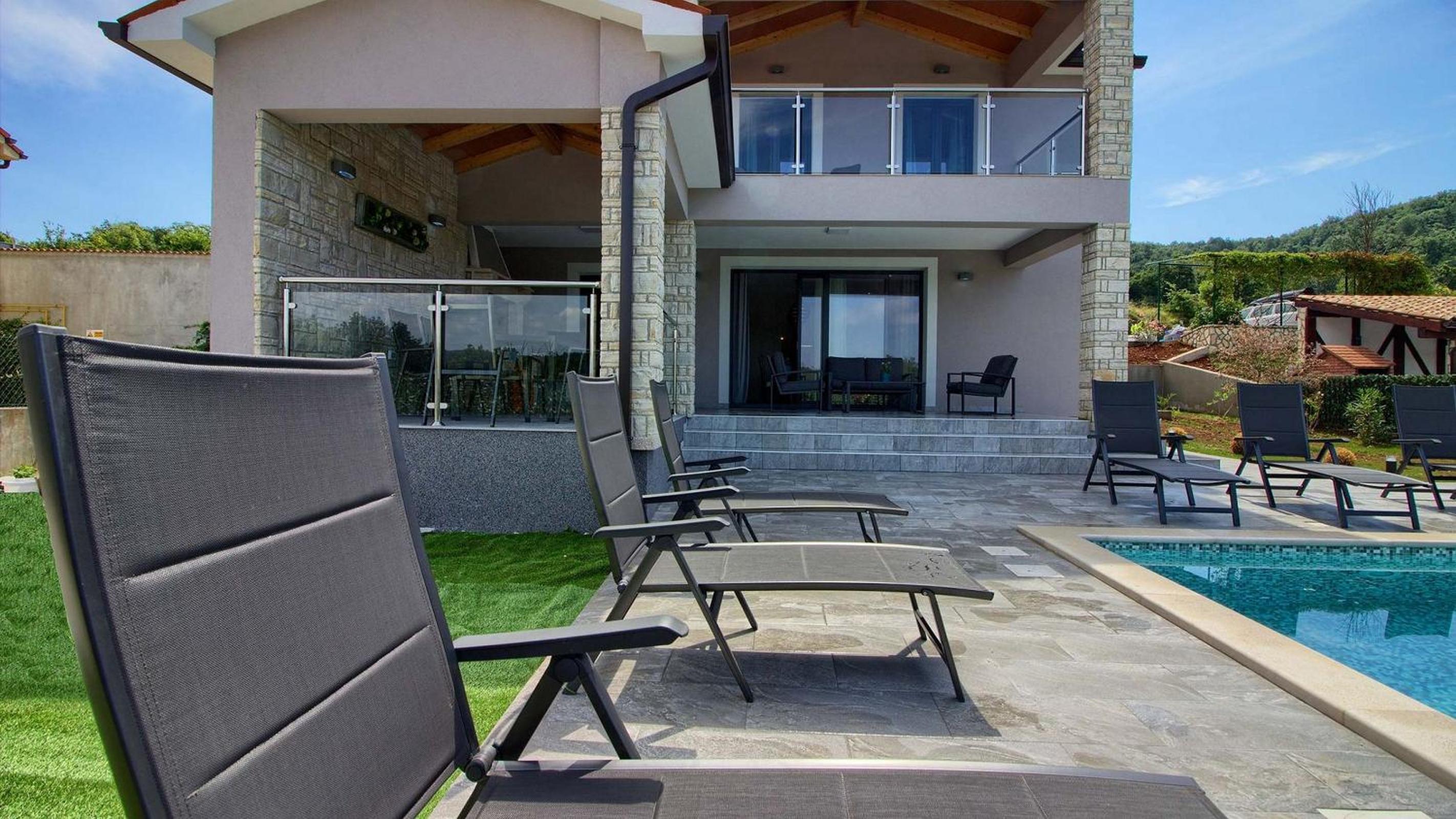 Villa Fjolla view 5