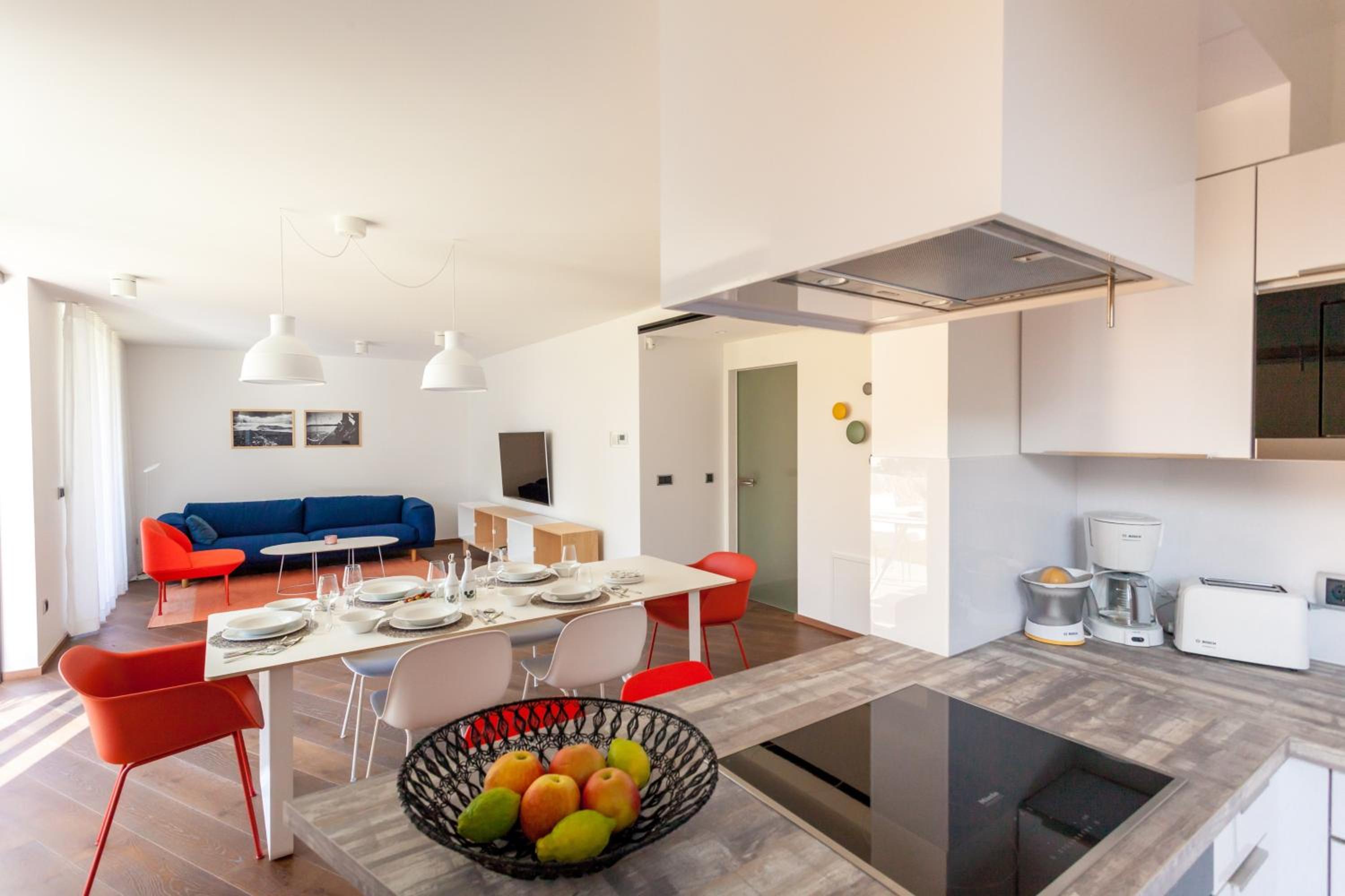 De Luxe Apartments Elisa view 3