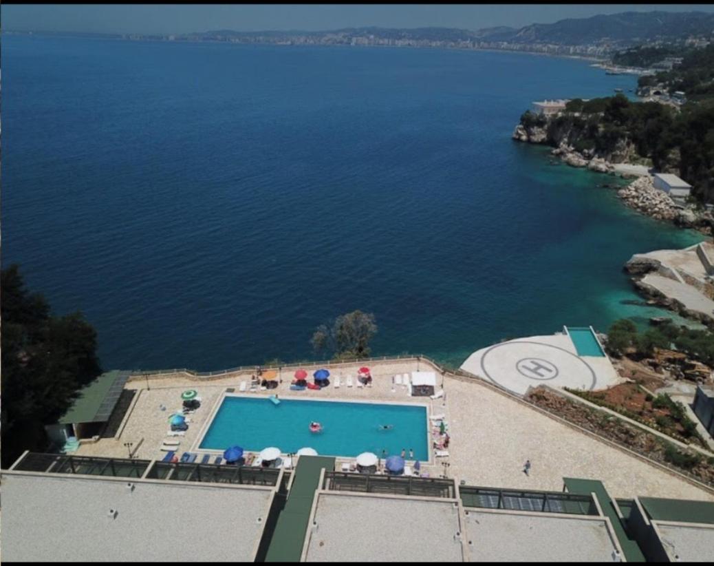 Sea view apartment!
