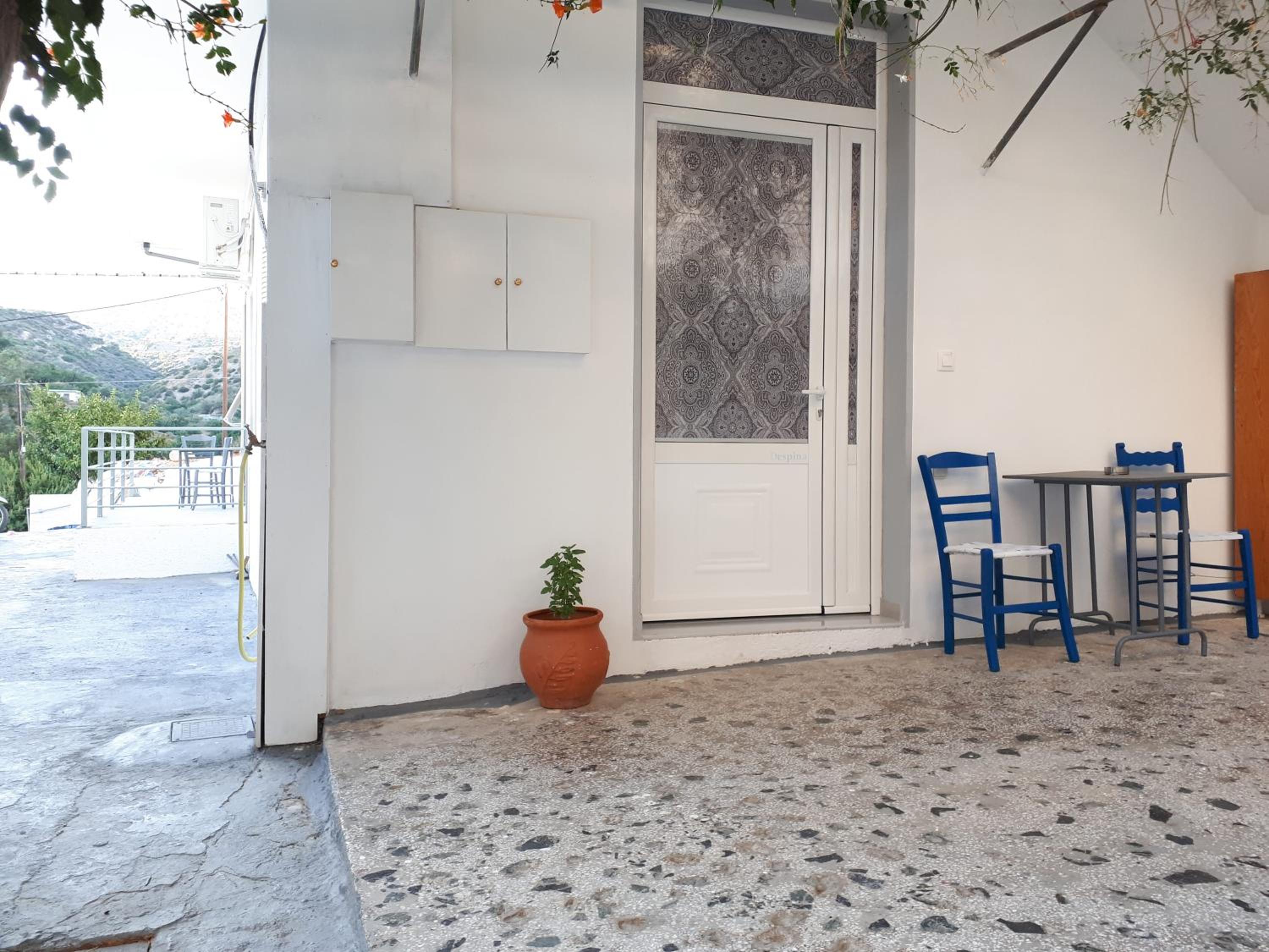 Despina garden view photo 4
