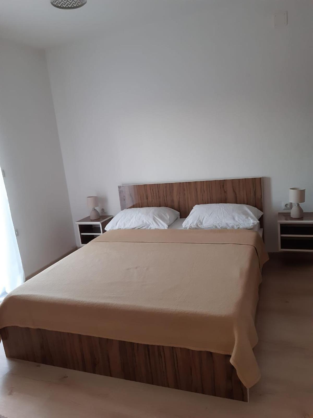 Apartment Luka view 2