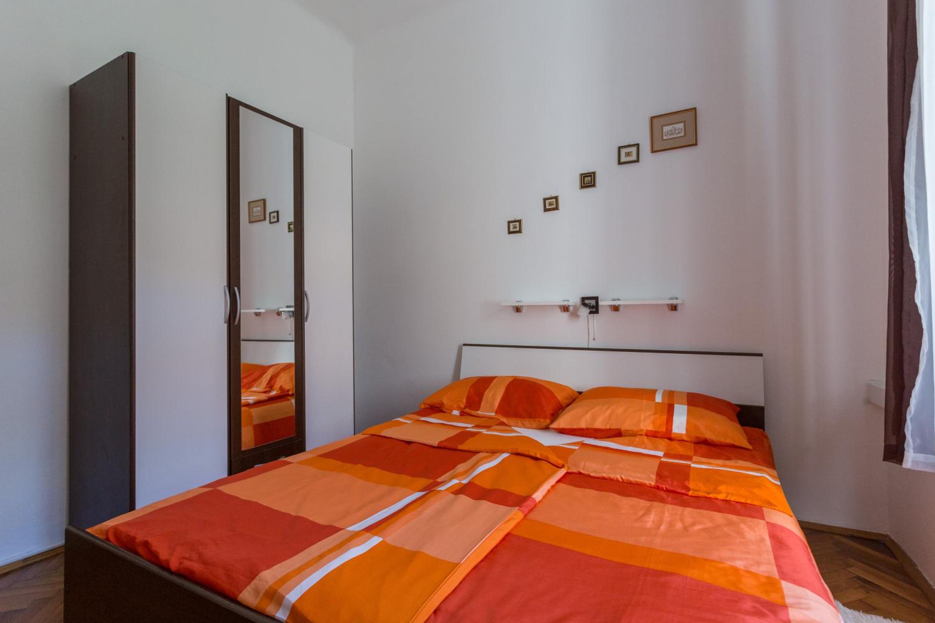 Sunny Apartments Maja