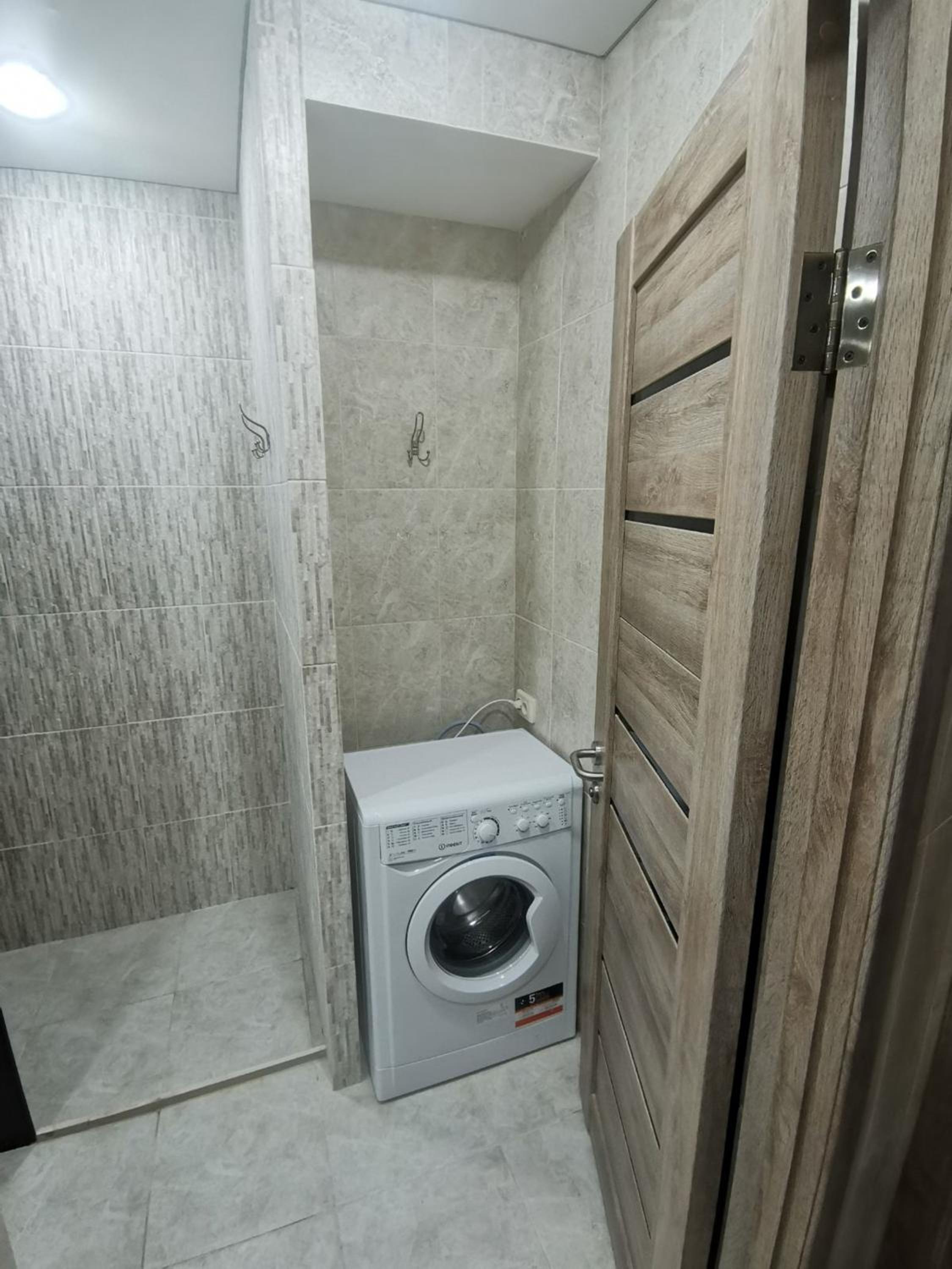 Spacious Studio Apartment
