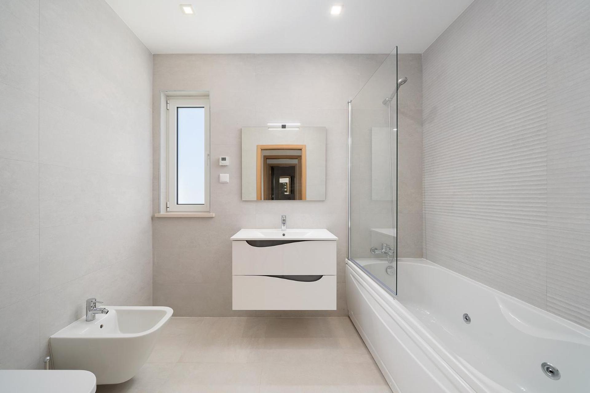 Well Located Apartment, Vila Ancora, Porto de Mos