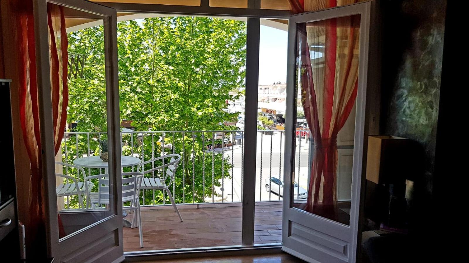 Leroy Apartment view 3