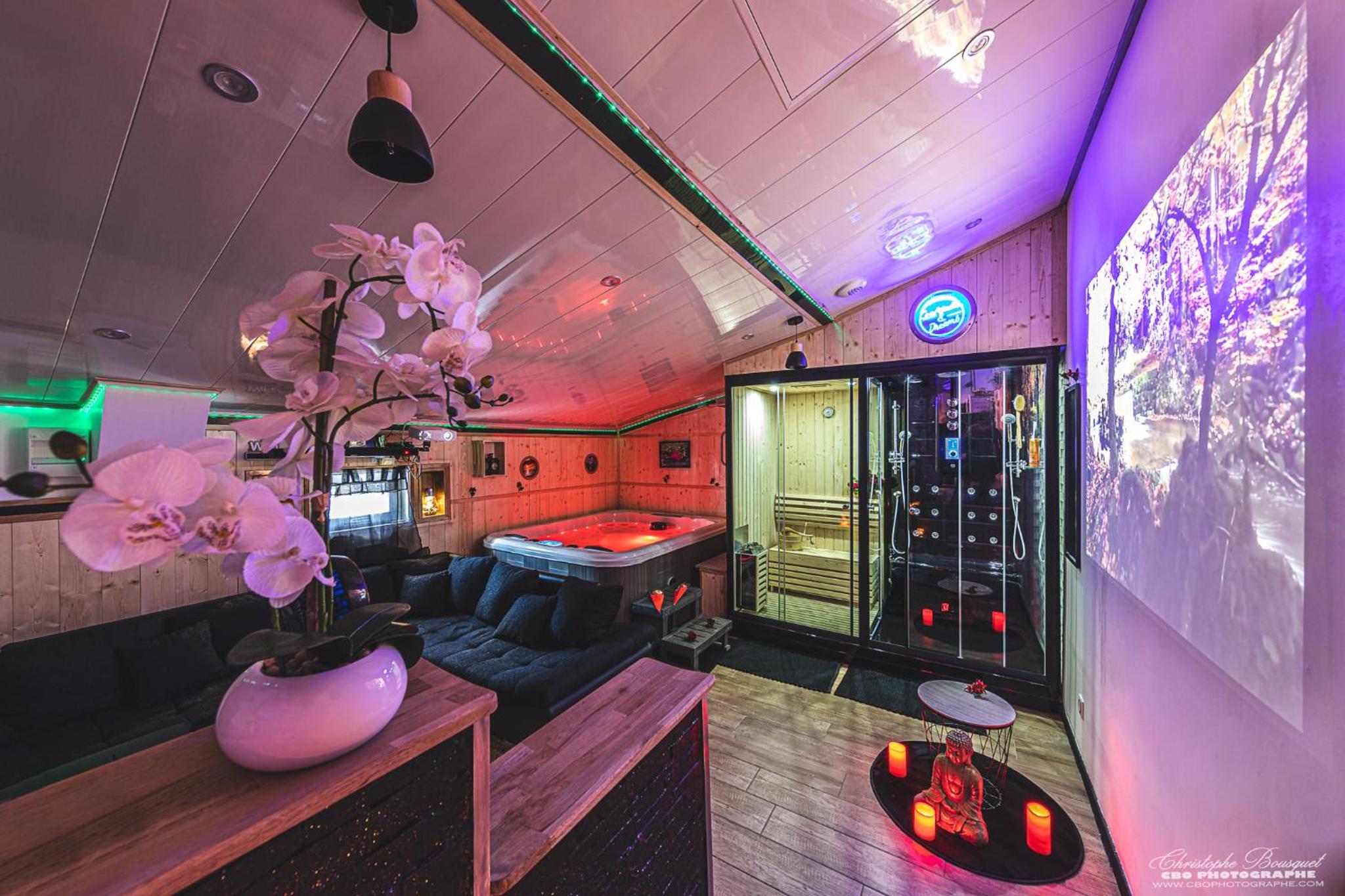 O LOFT