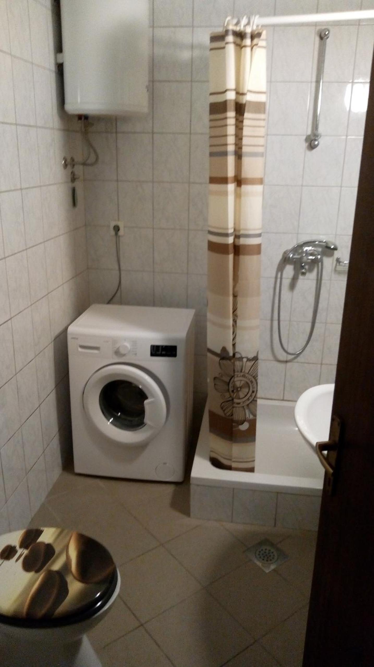 Photo 37
