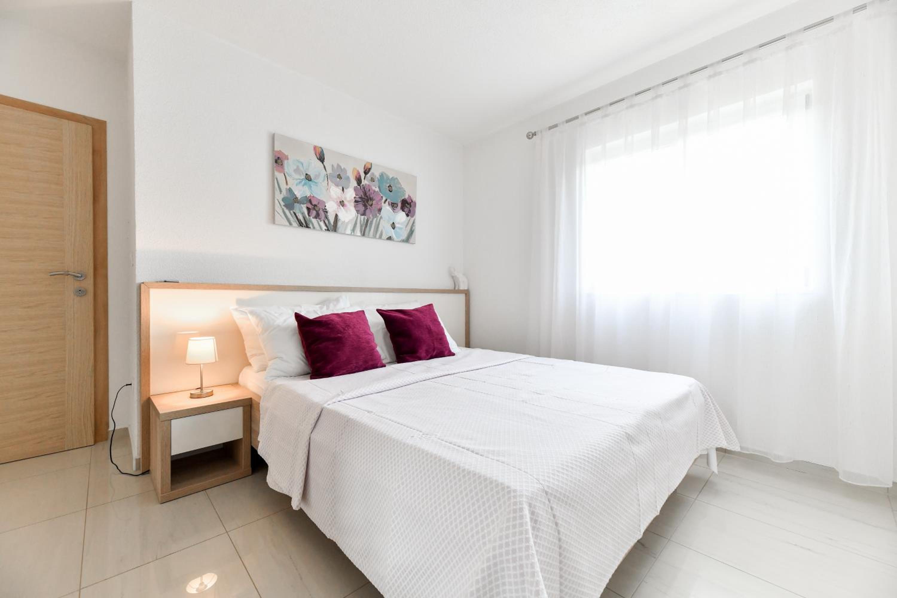 Apartments Diora