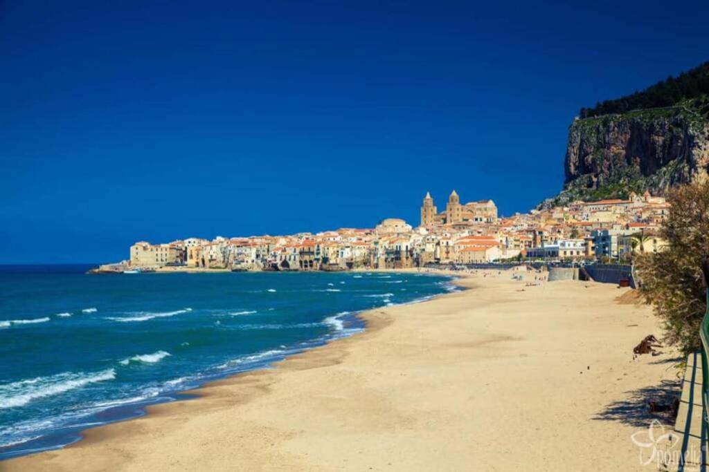 Lavittoria Cefalù Apartment view 4