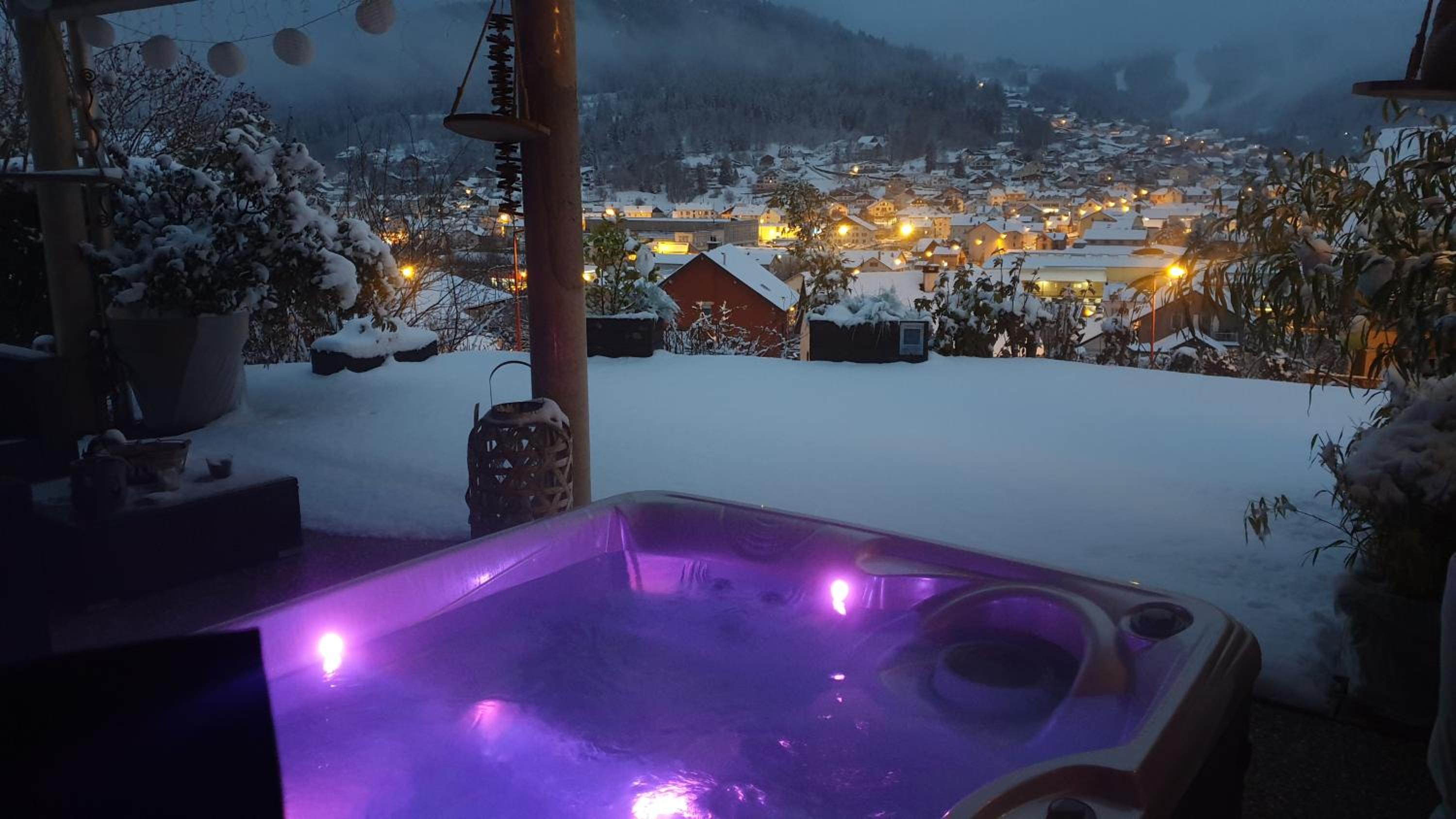 AU NID COSY D'ISA A GERARDMER VOSGES - Spas privatifs