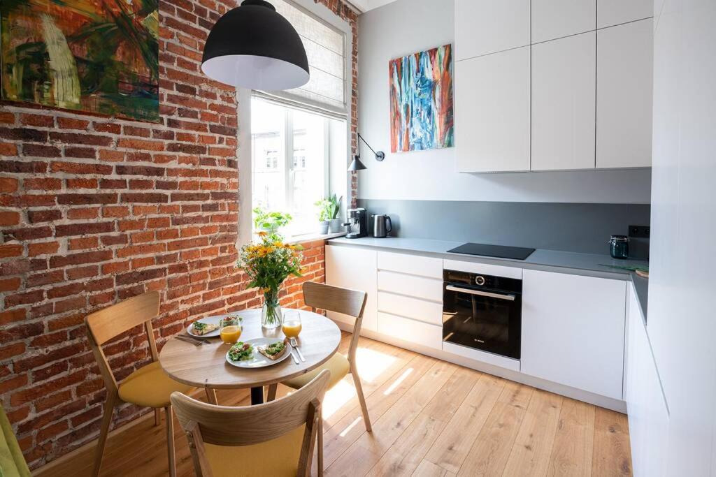 Elegant Apartment Luminis in Krakow's Old City