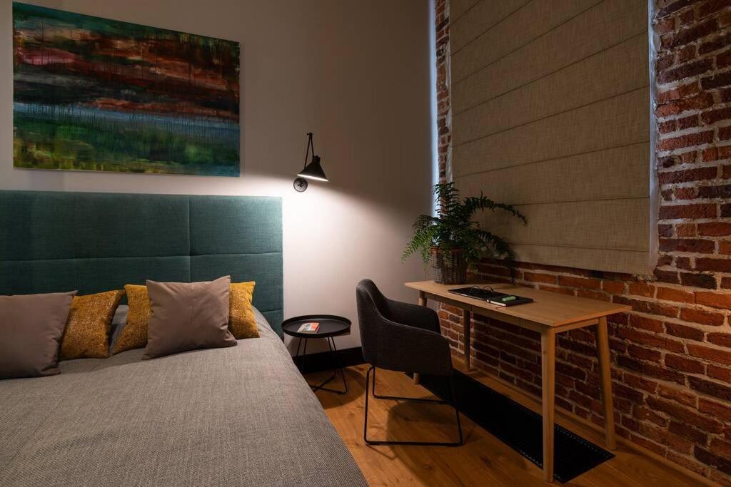 Elegant Apartment Luminis in Krakow's Old City