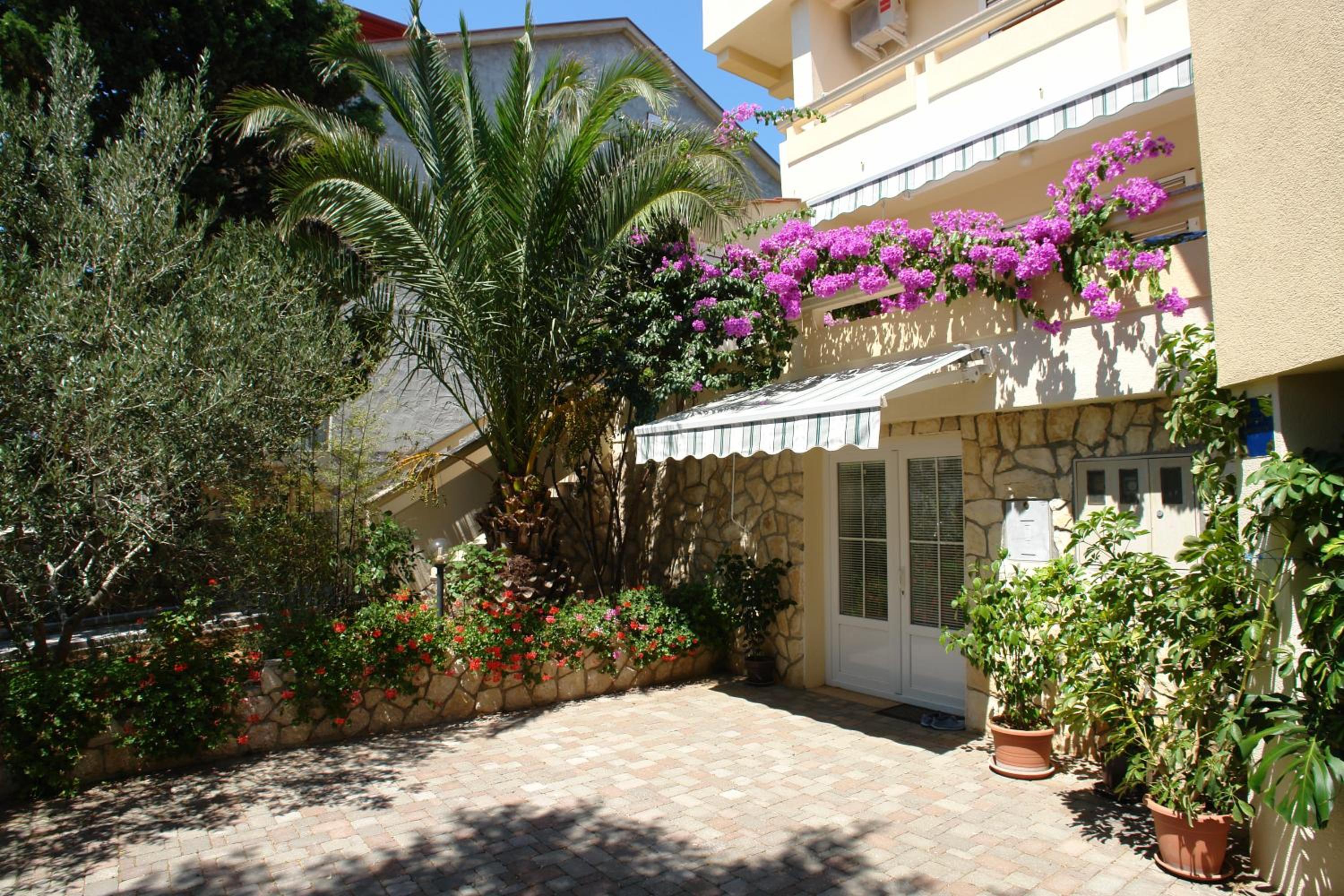 Apartments Josipa view 2