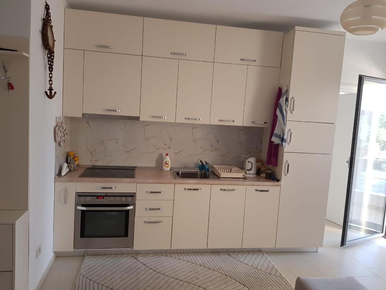 Diar Apartment photo 4