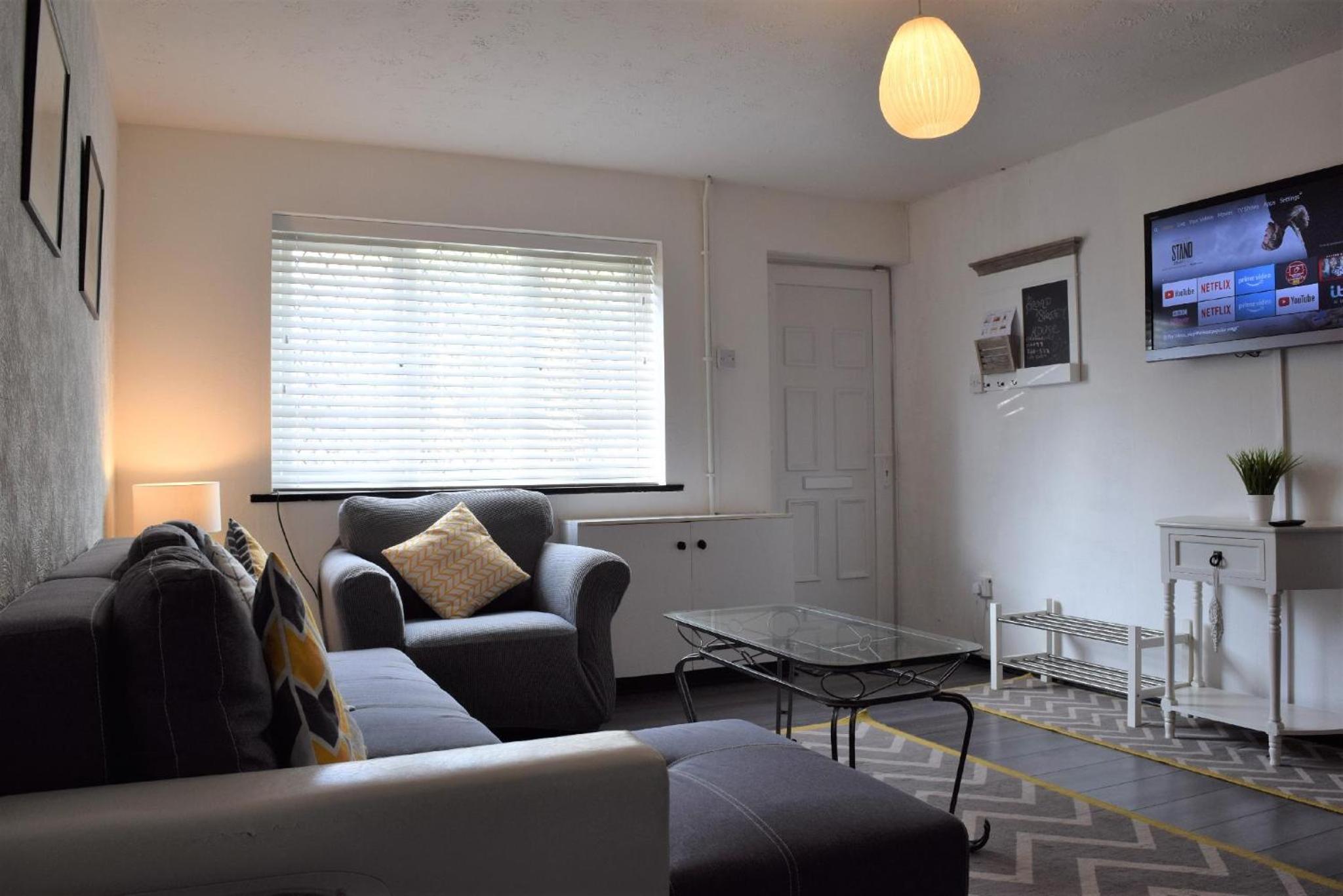Modern & Central home 2BD Flat! - Manchester!