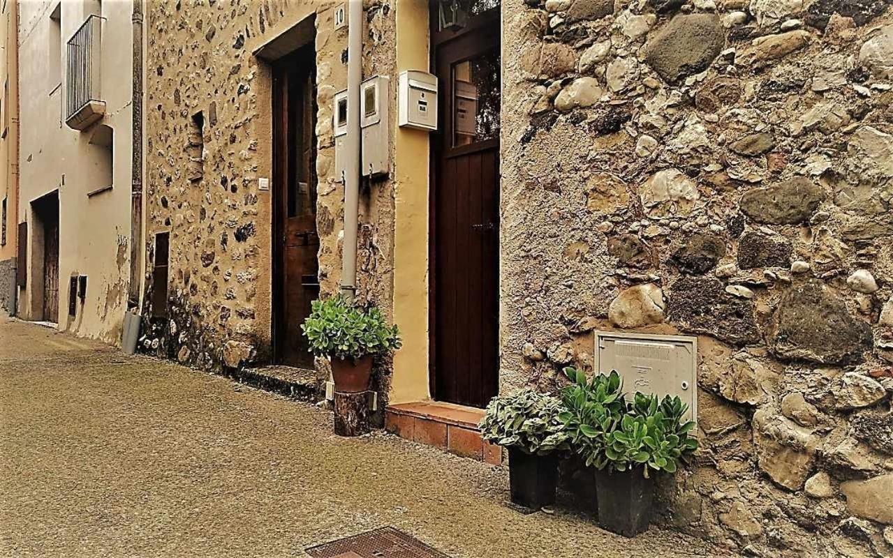 Ca lEsperrucat Acogedora casa de pueblo Tranquila y bien comunicada photo 5