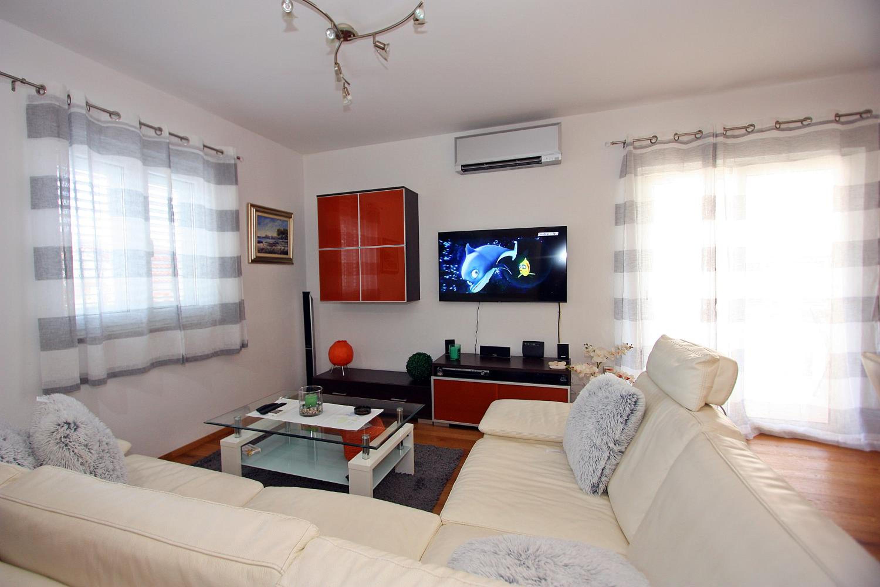 Apartment Petra