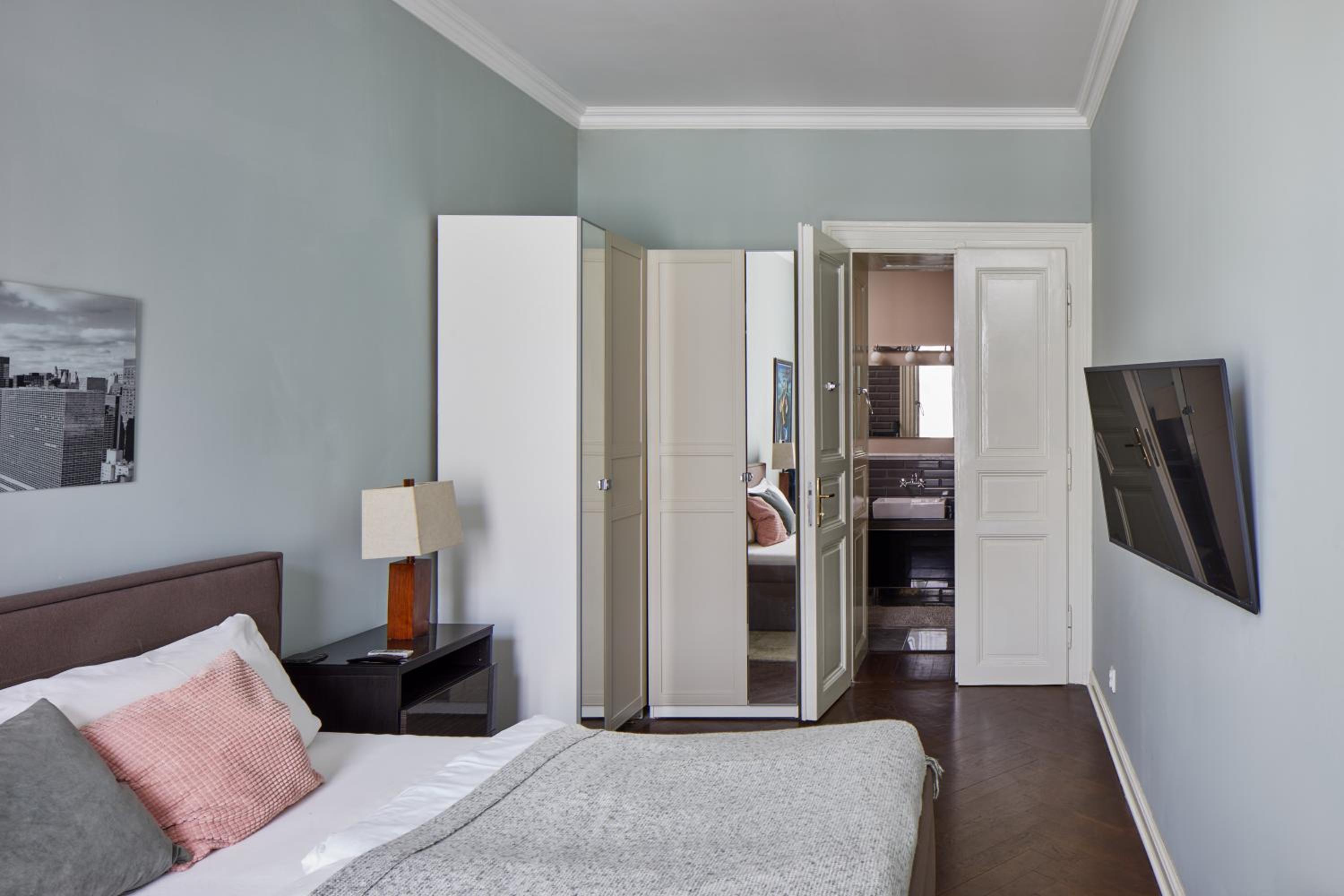 Homey apartment in Lesser Town by Prague Days