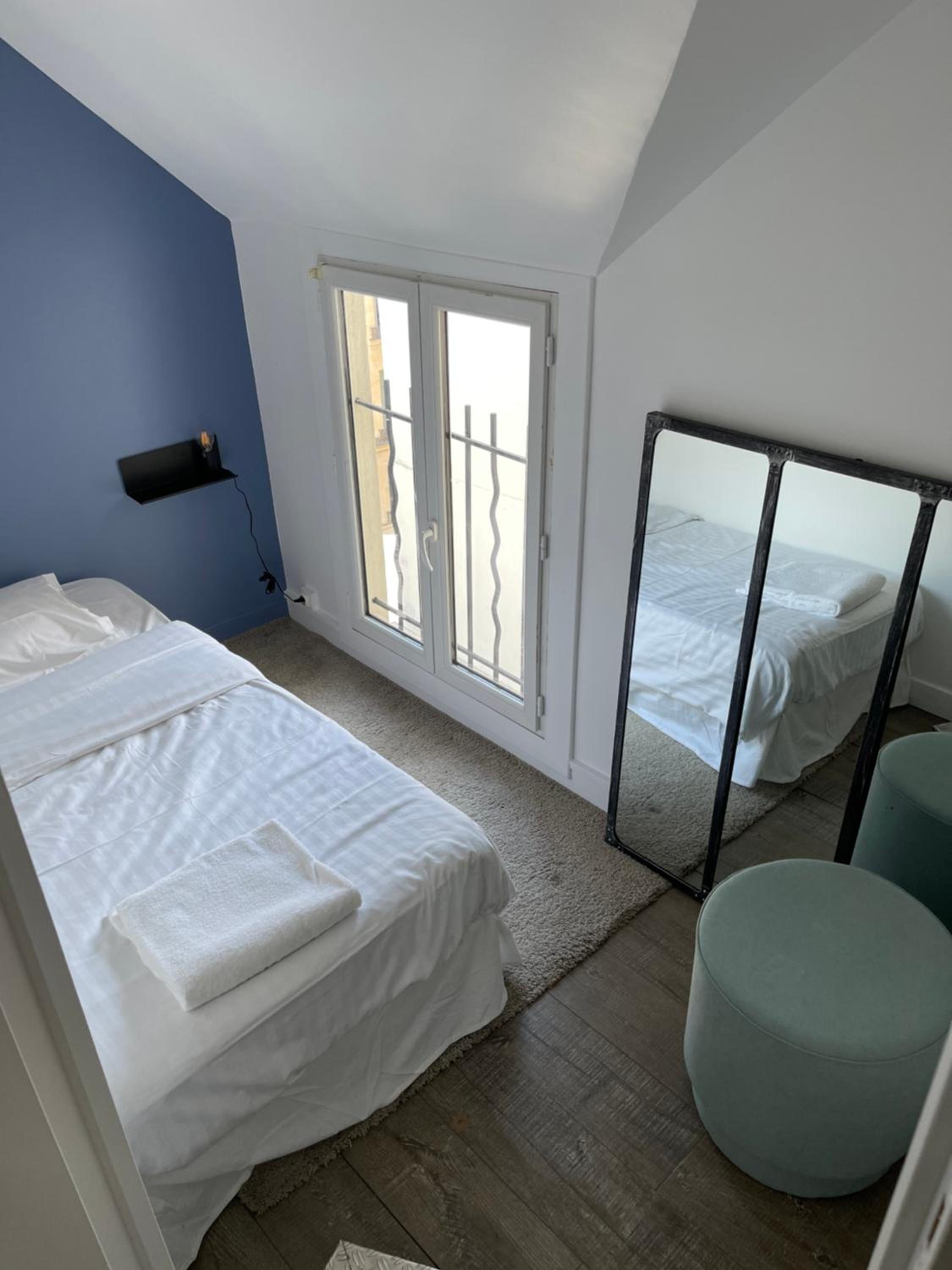 Beautiful Lincoln Apartment