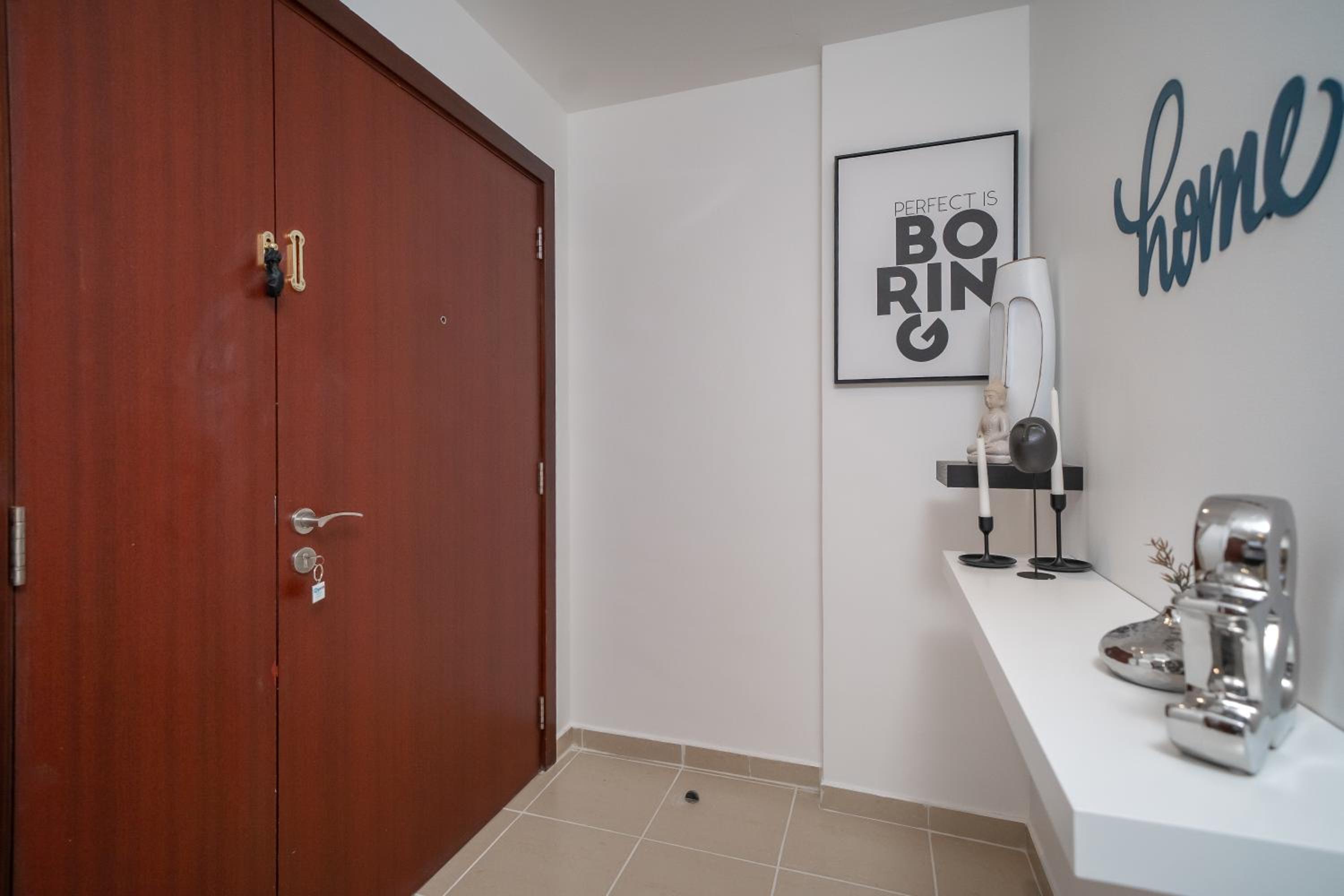 HiGuests - Spacious Apt for 6 in JBR, minutes from the Beach