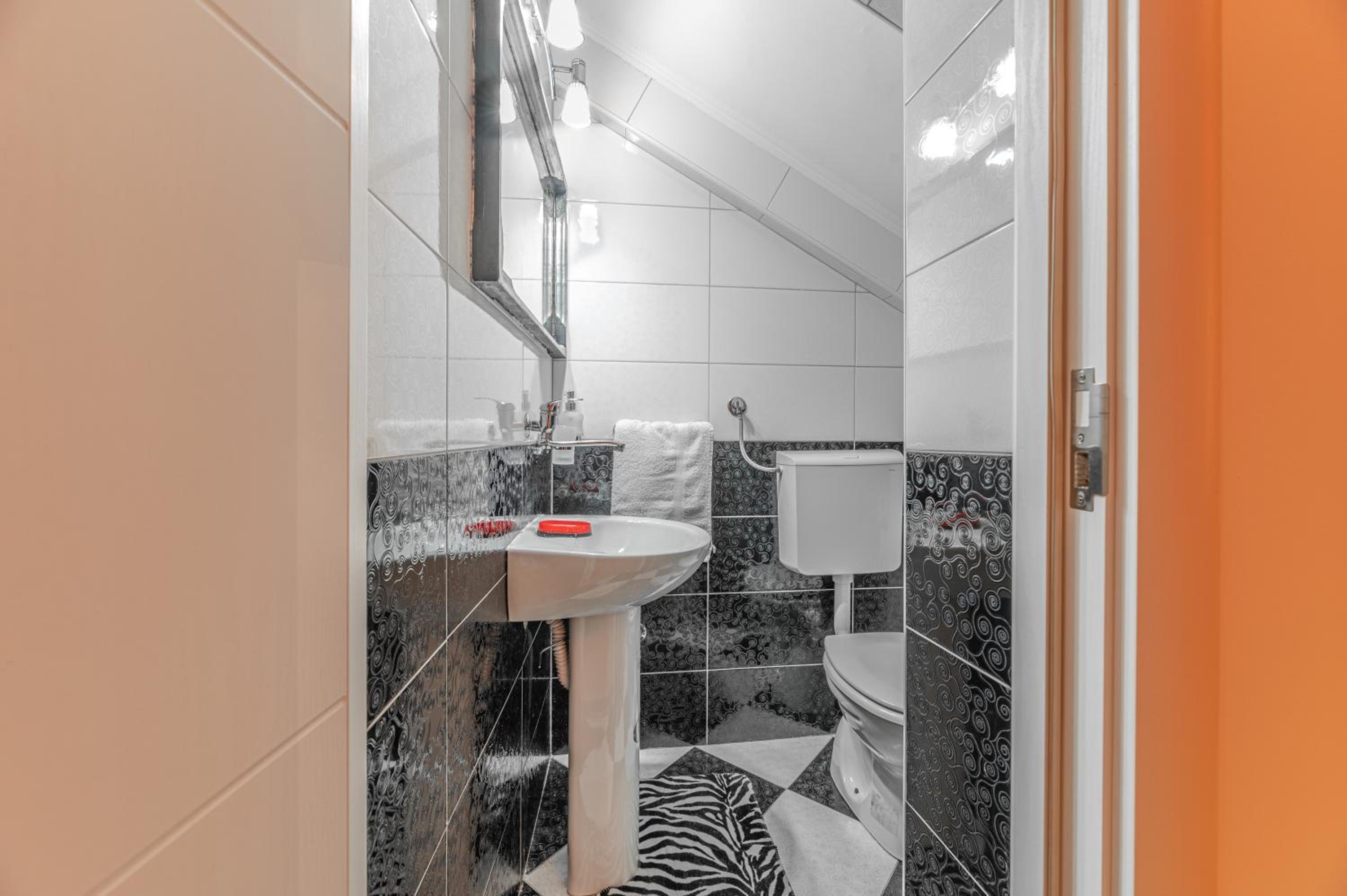 Apartman 2 KOVAČINA