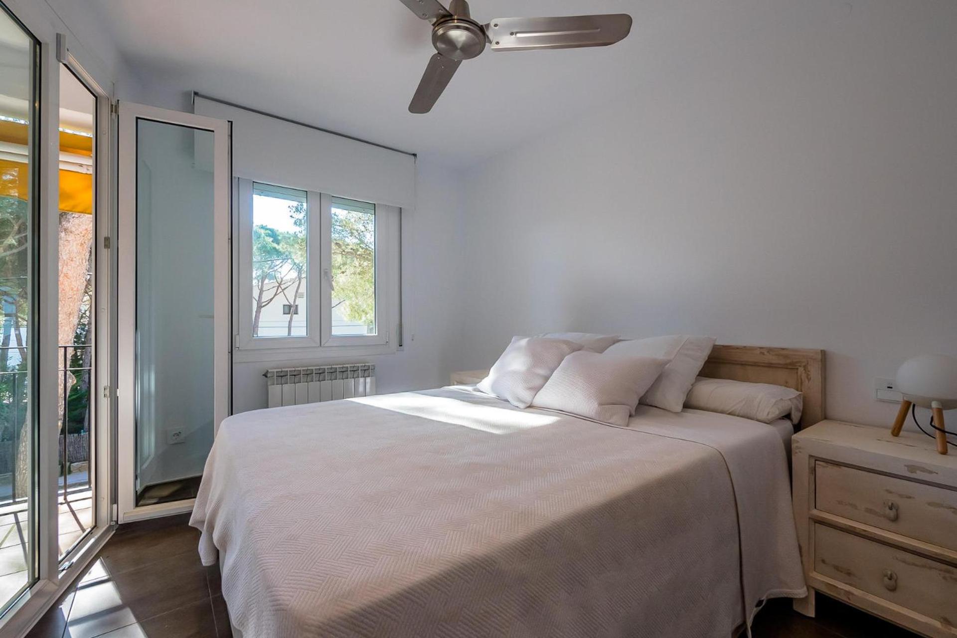AY-5 CALELLA DE PALAFRUGELL 4 PaX photo 5
