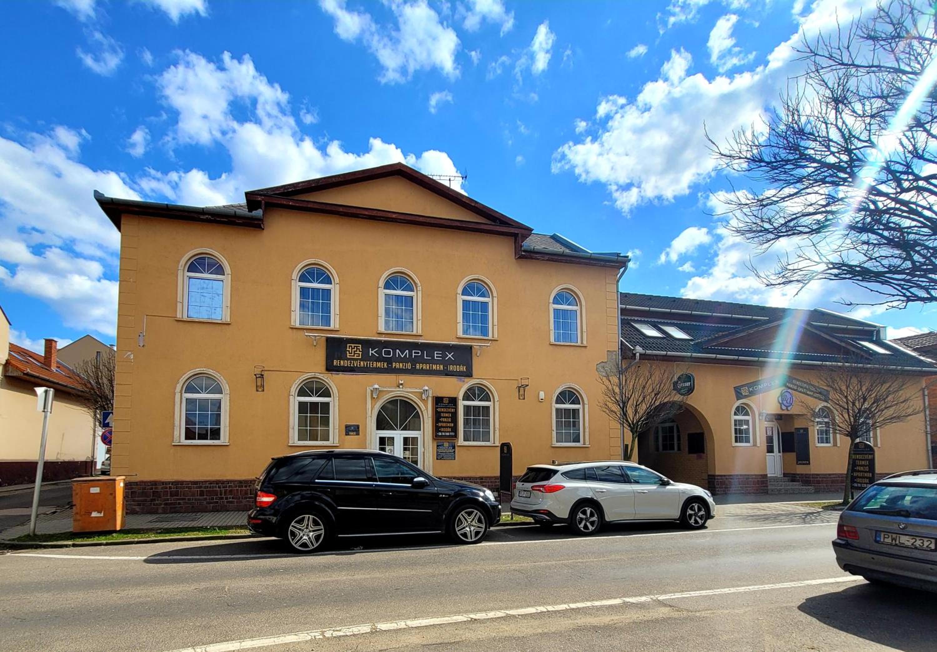 Photo 11
